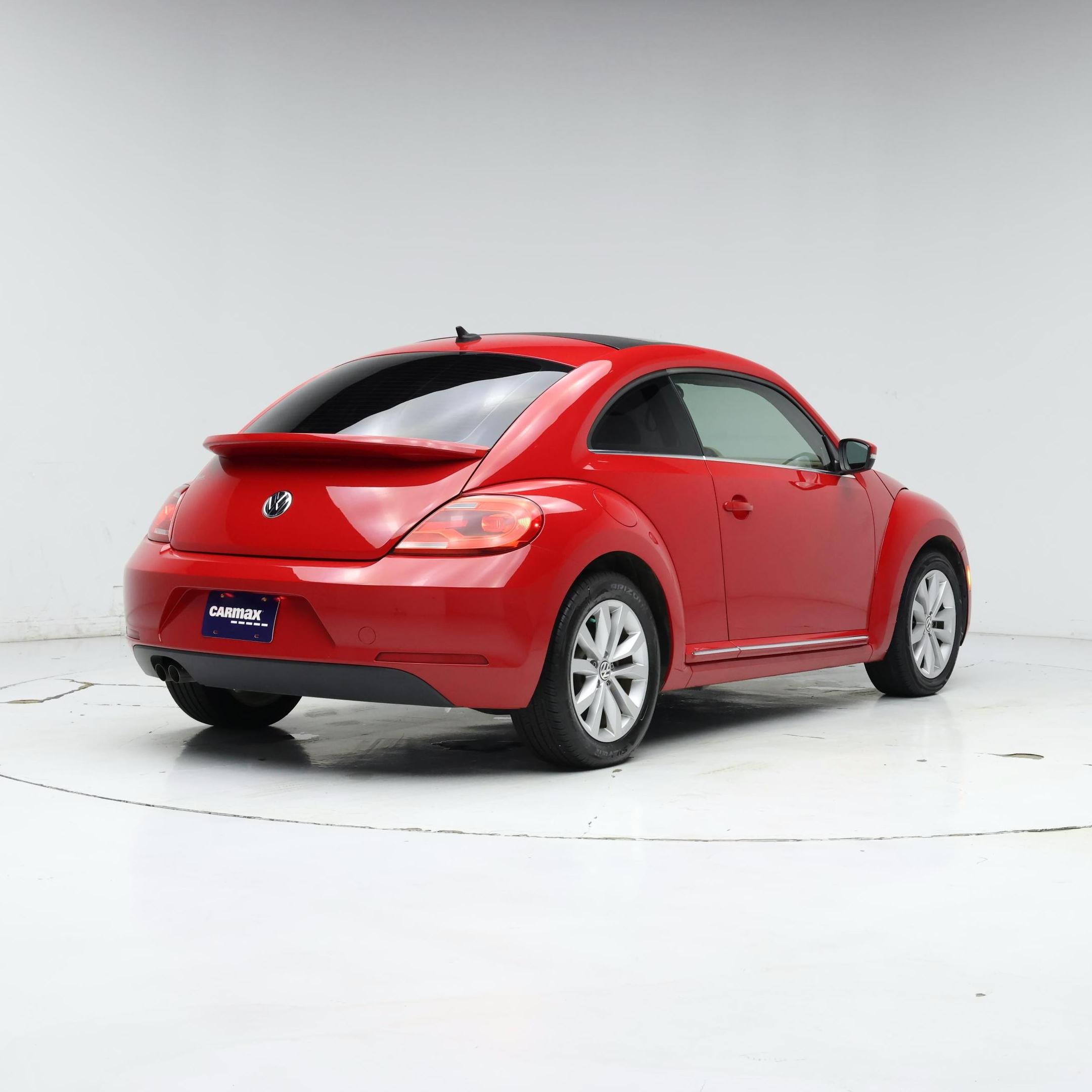Thumbnail: 2014 Volkswagen Beetle - 8
