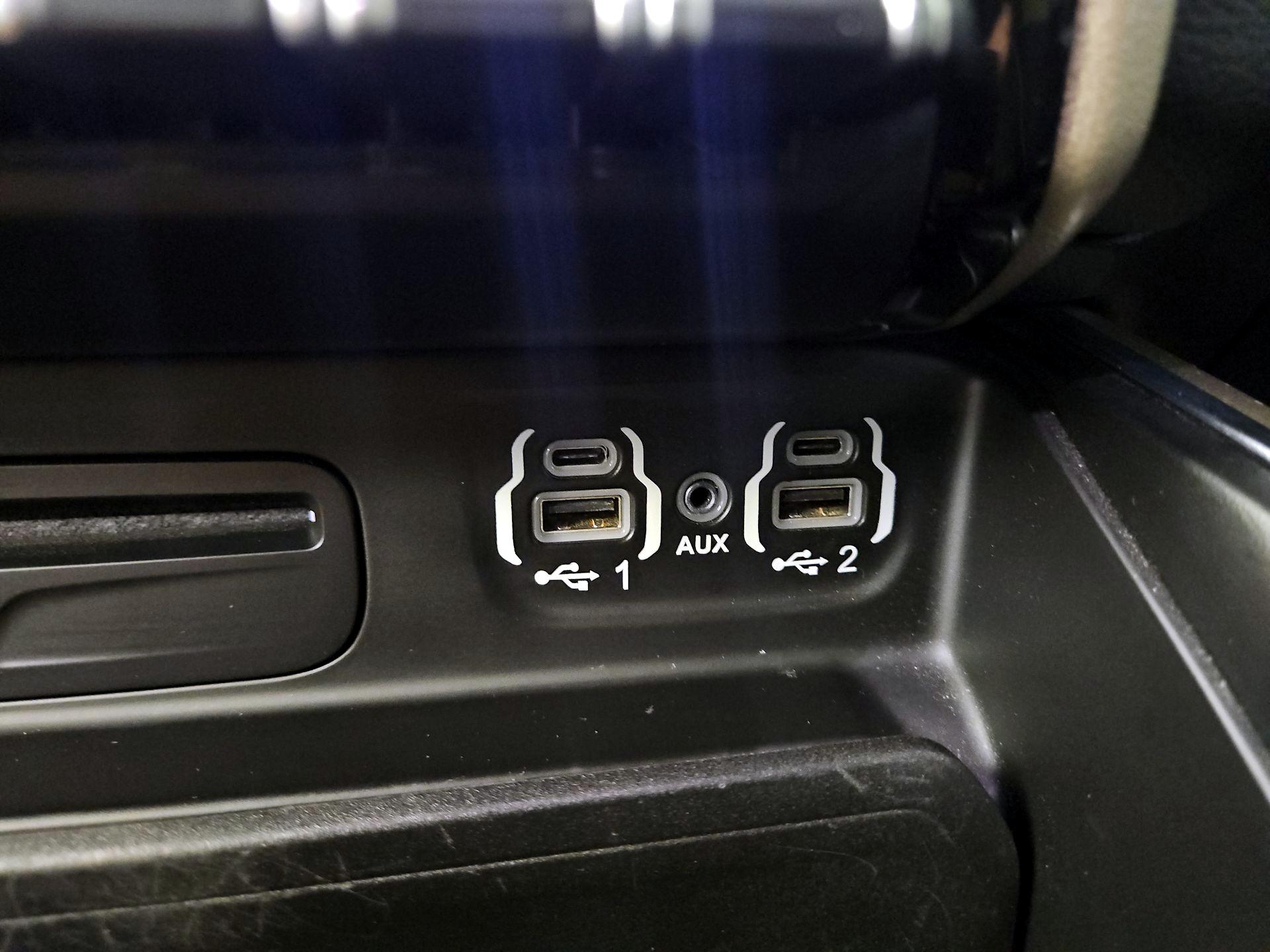 Thumbnail: 2019 RAM 1500 - 19