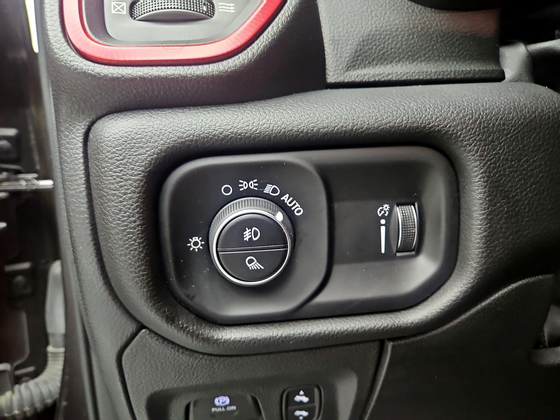 Thumbnail: 2024 RAM 1500 - 13