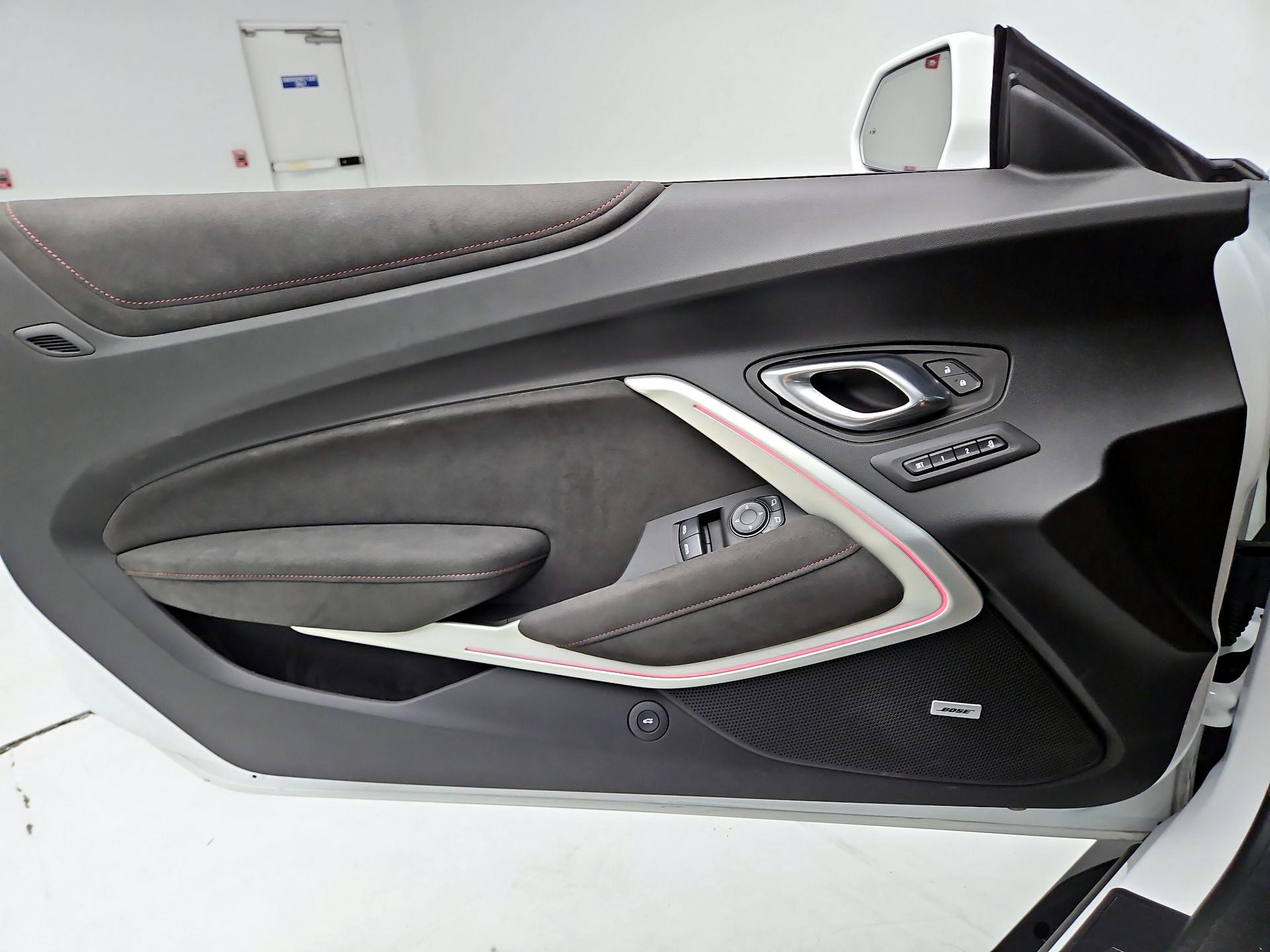 Thumbnail: 2022 Chevrolet Camaro - 12