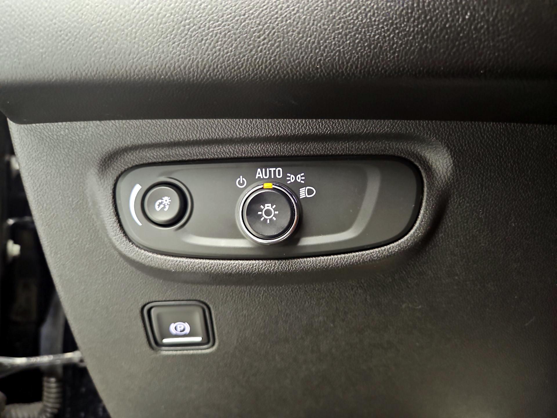 Thumbnail: 2022 GMC Terrain - 13