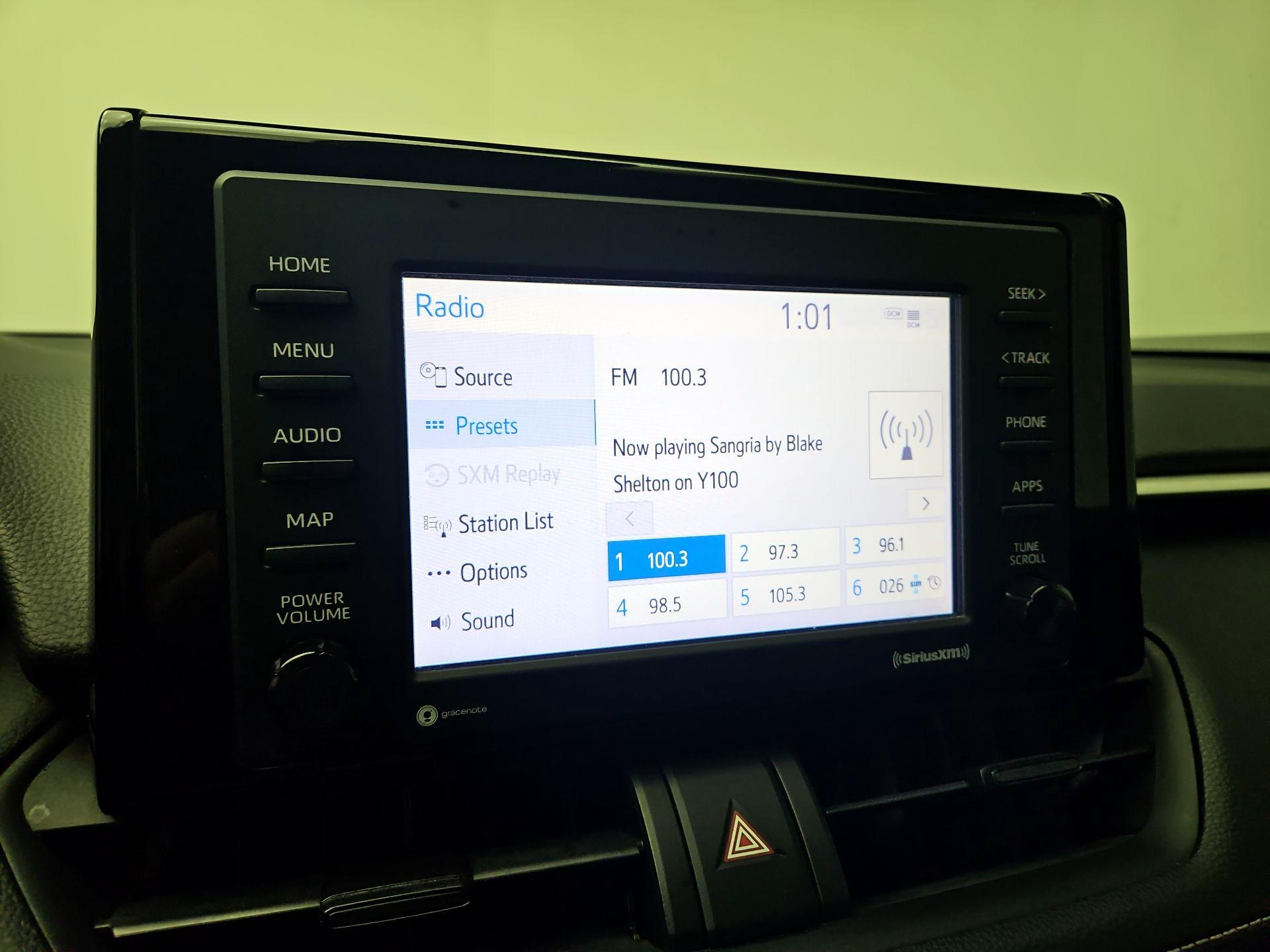 Thumbnail: 2021 Toyota RAV4 - 15