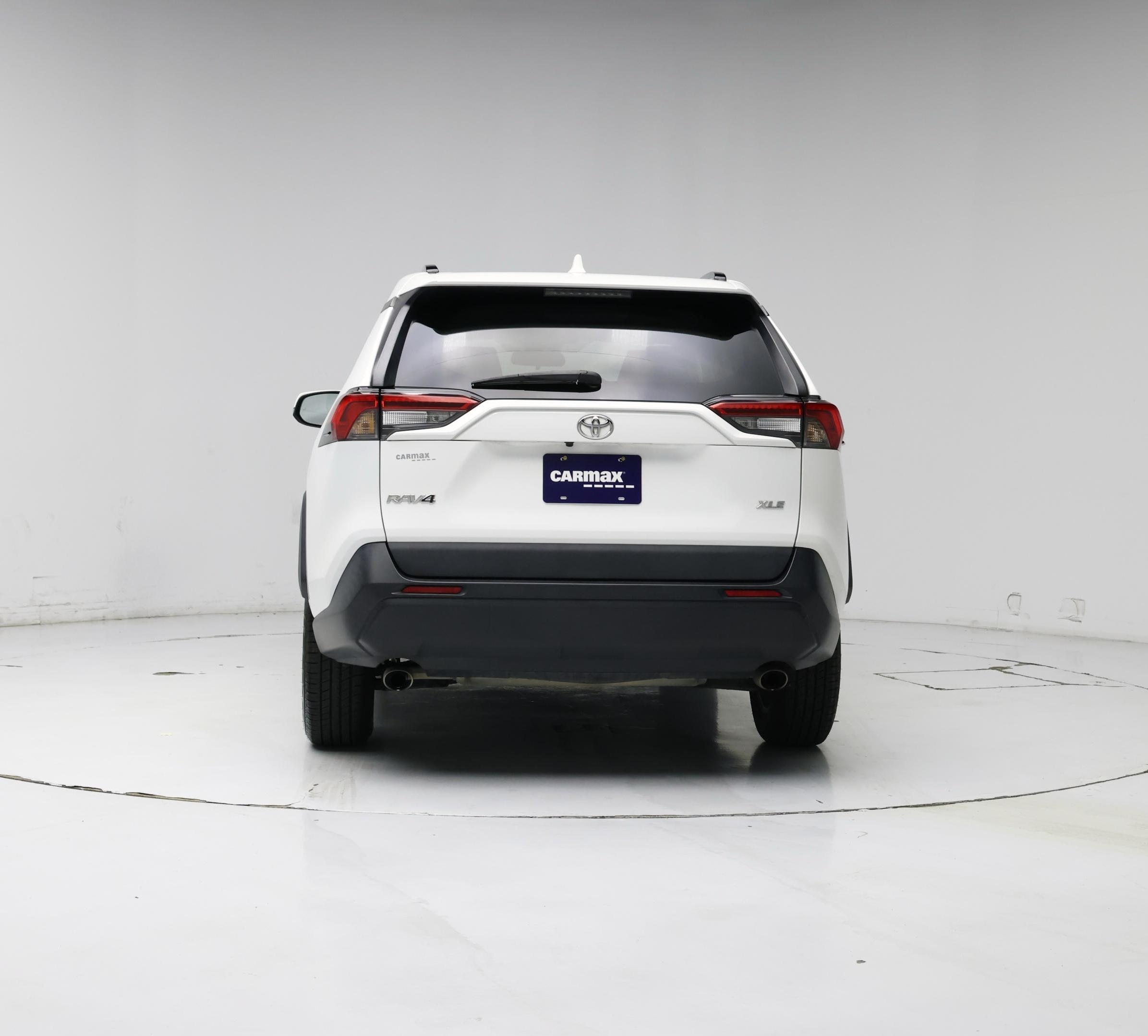 Thumbnail: 2021 Toyota RAV4 - 6