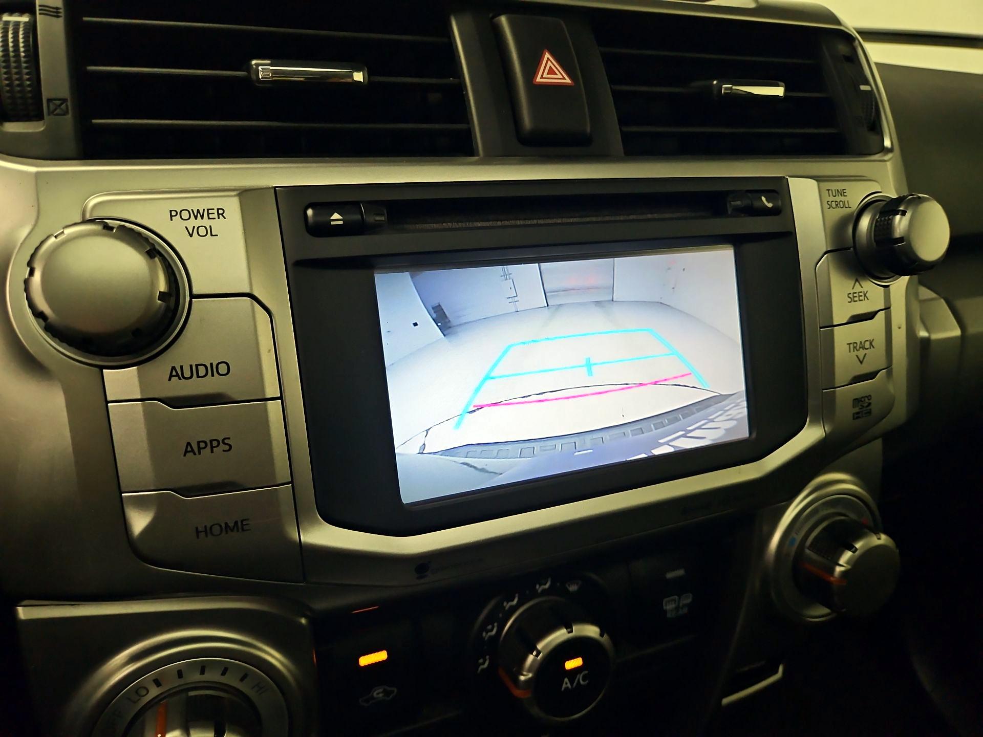 Thumbnail: 2016 Toyota 4Runner - 14