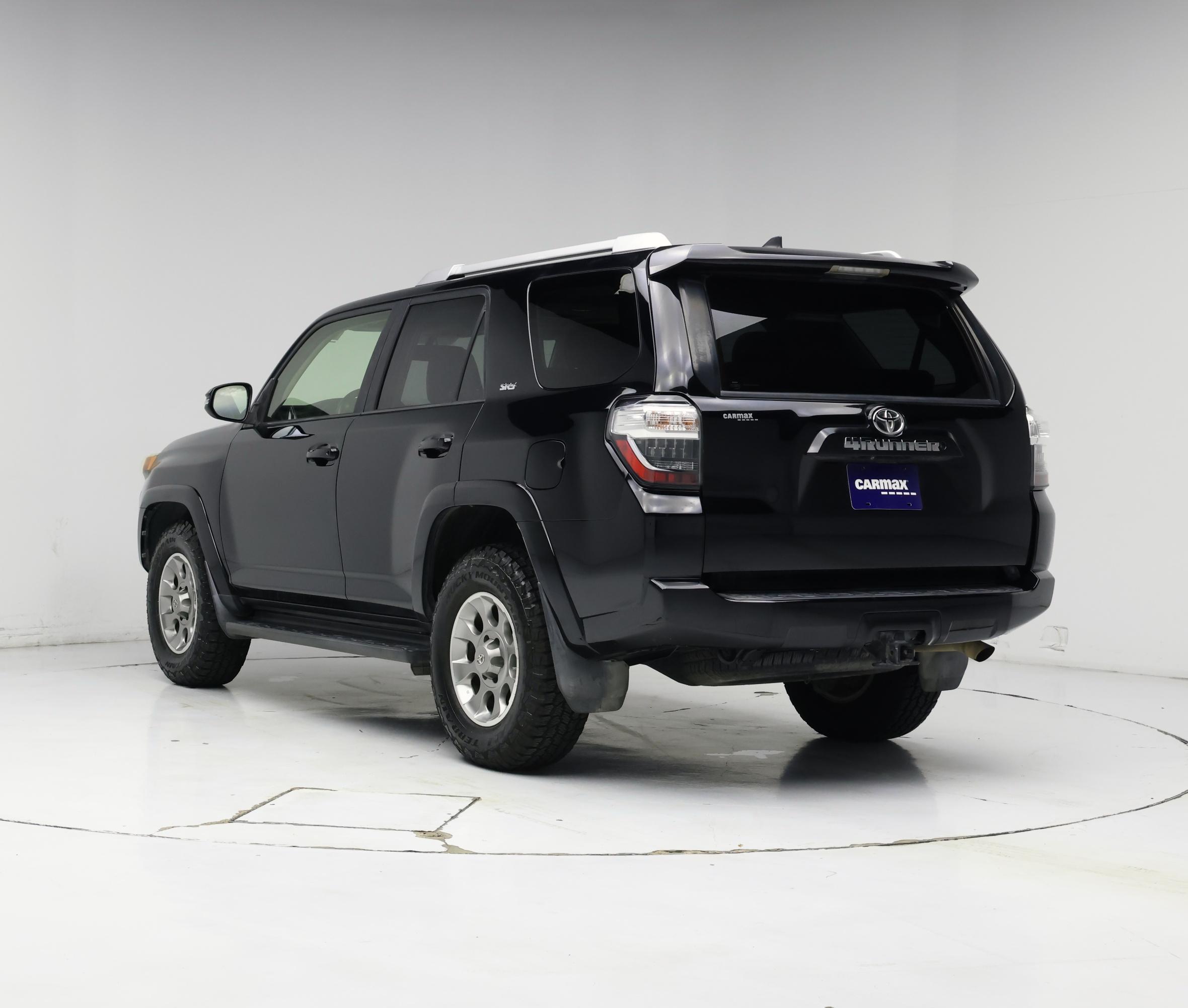 Thumbnail: 2016 Toyota 4Runner - 2