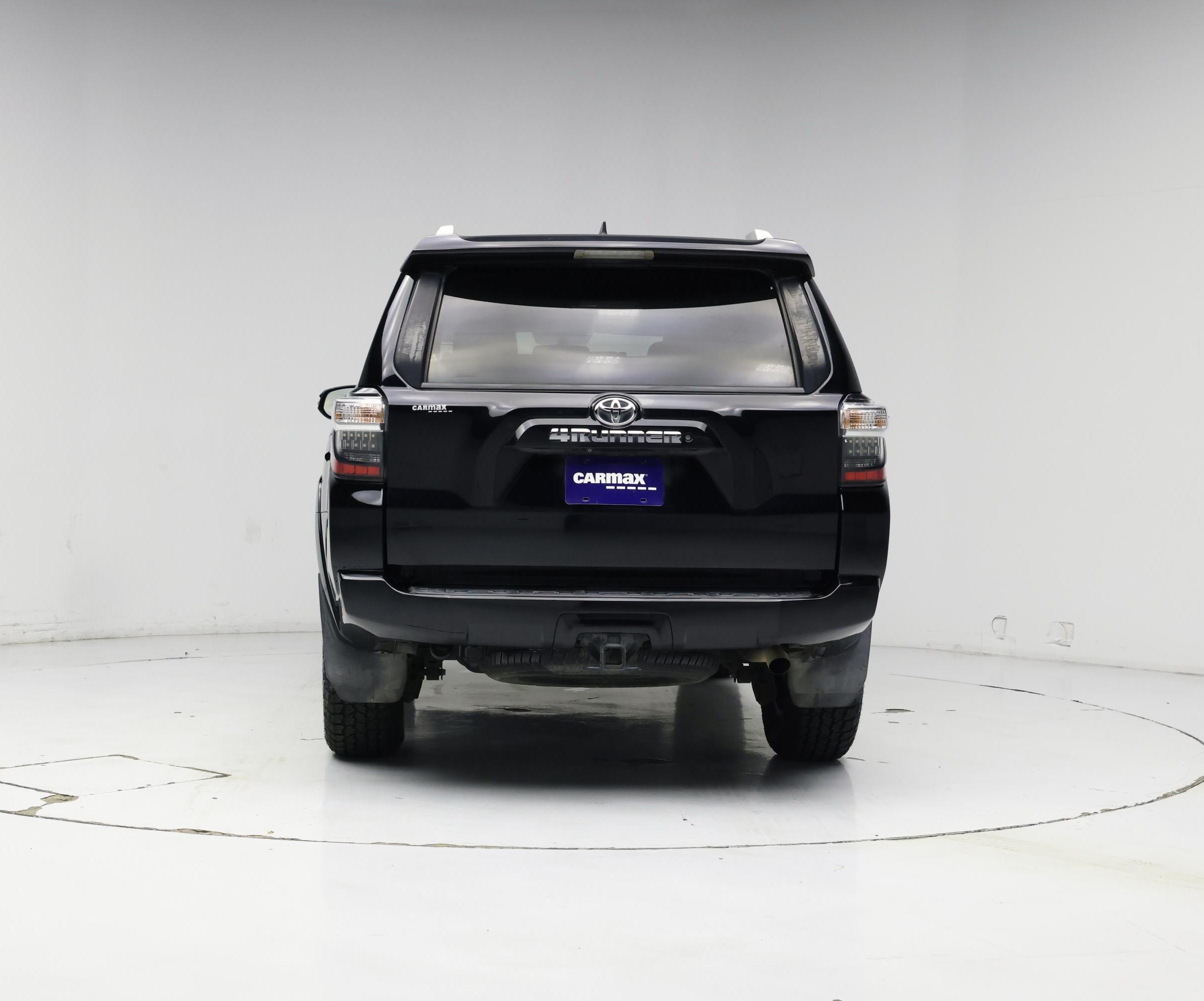 Thumbnail: 2016 Toyota 4Runner - 6