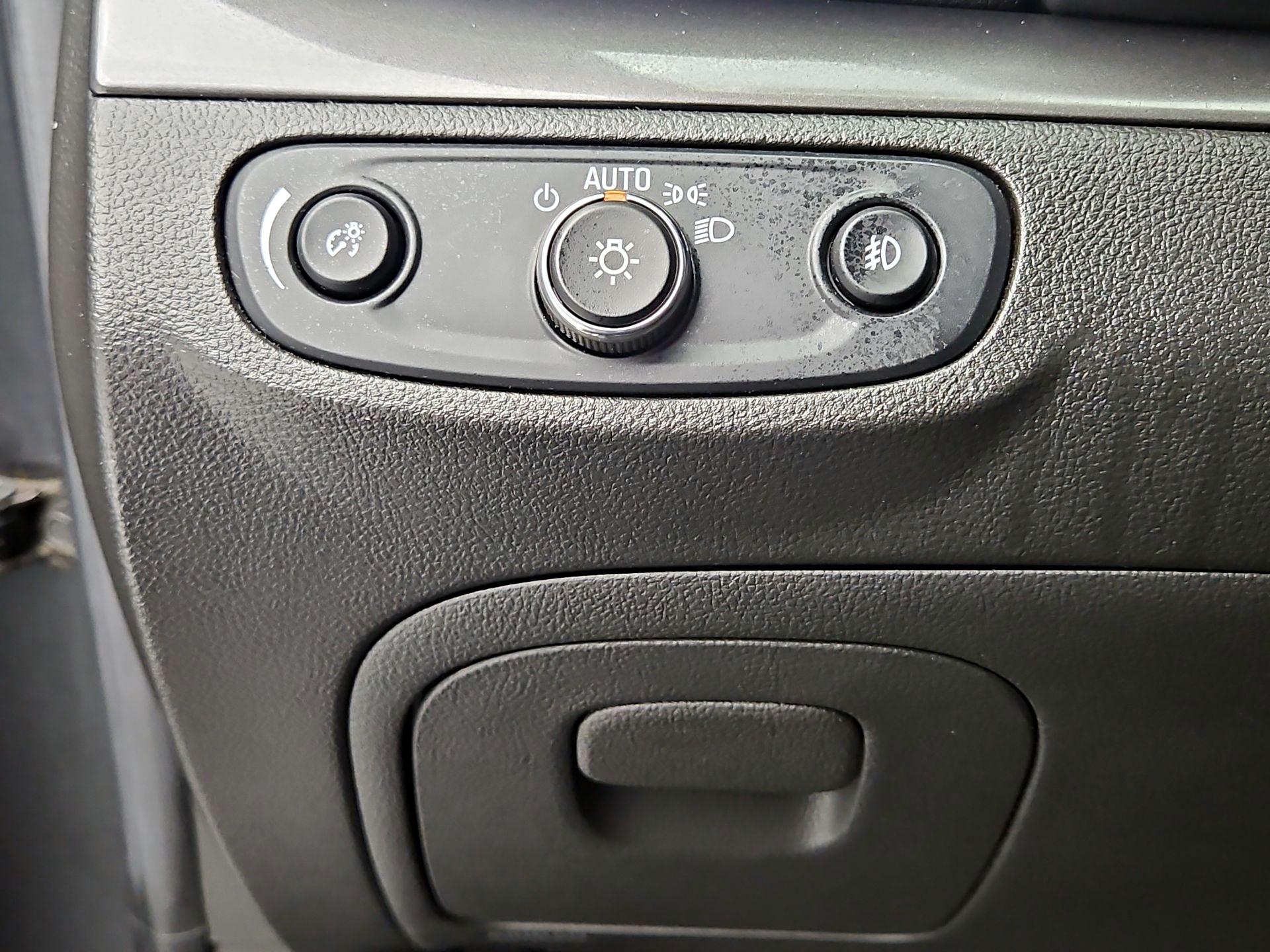 Thumbnail: 2017 Buick Encore - 13