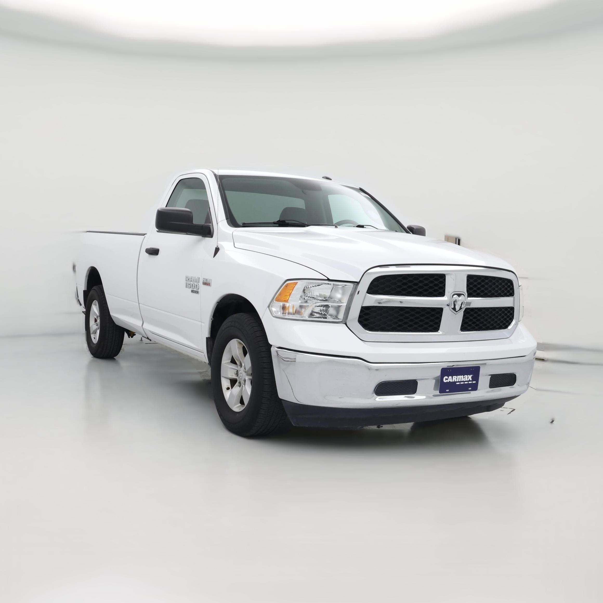 Thumbnail: 2021 RAM 1500 Classic - 1