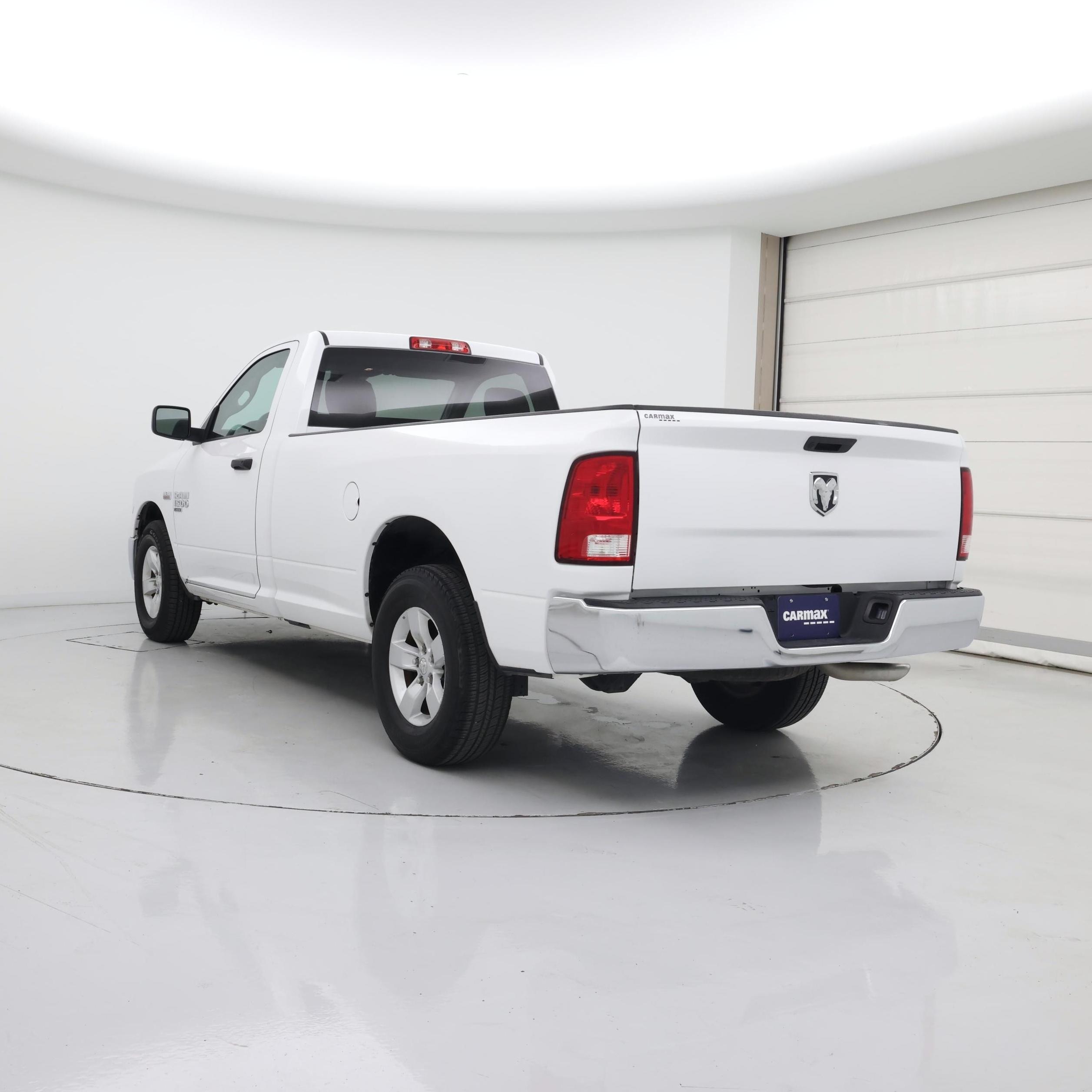 Thumbnail: 2021 RAM 1500 Classic - 2