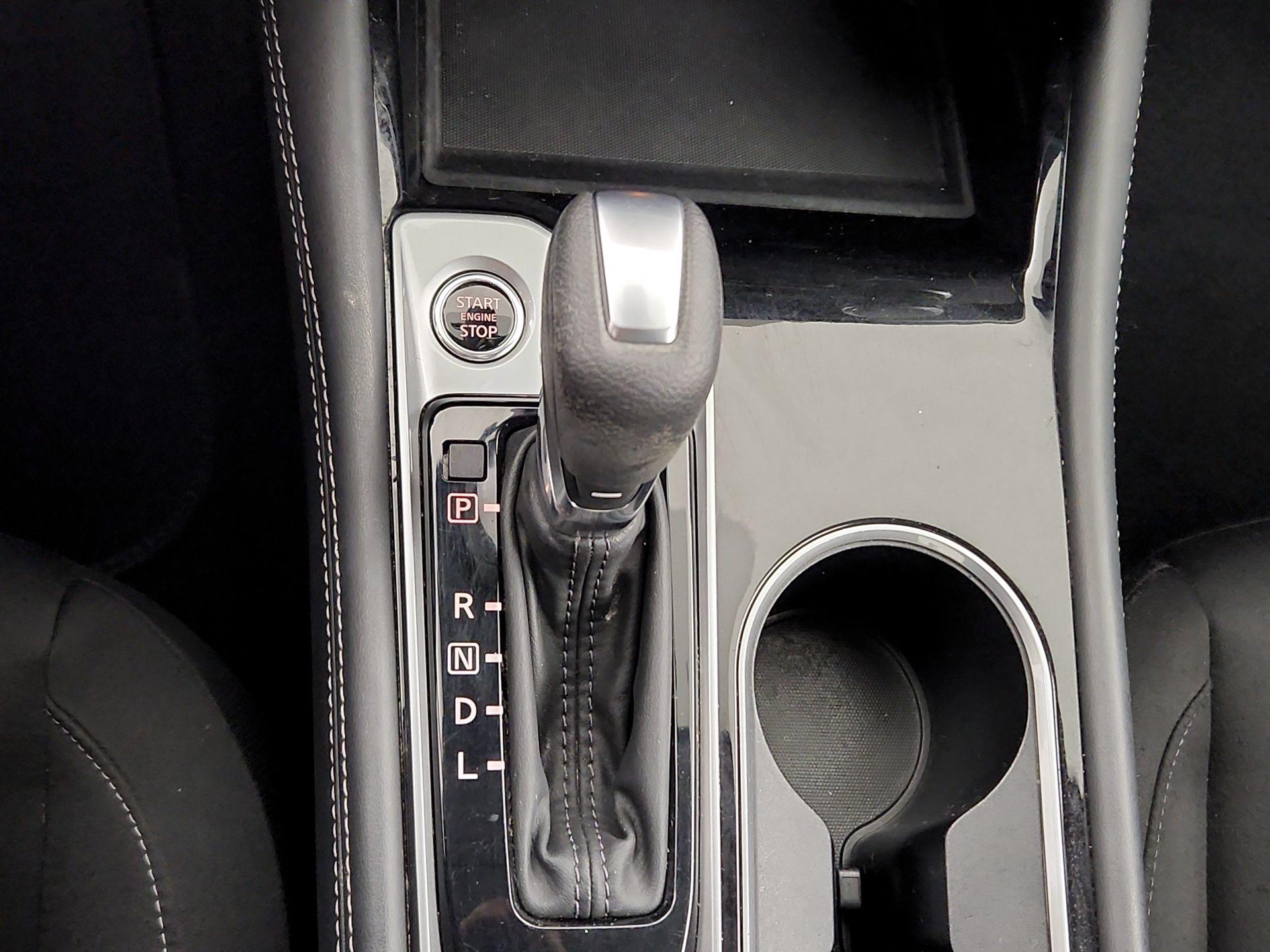 Thumbnail: 2023 Nissan Altima - 17