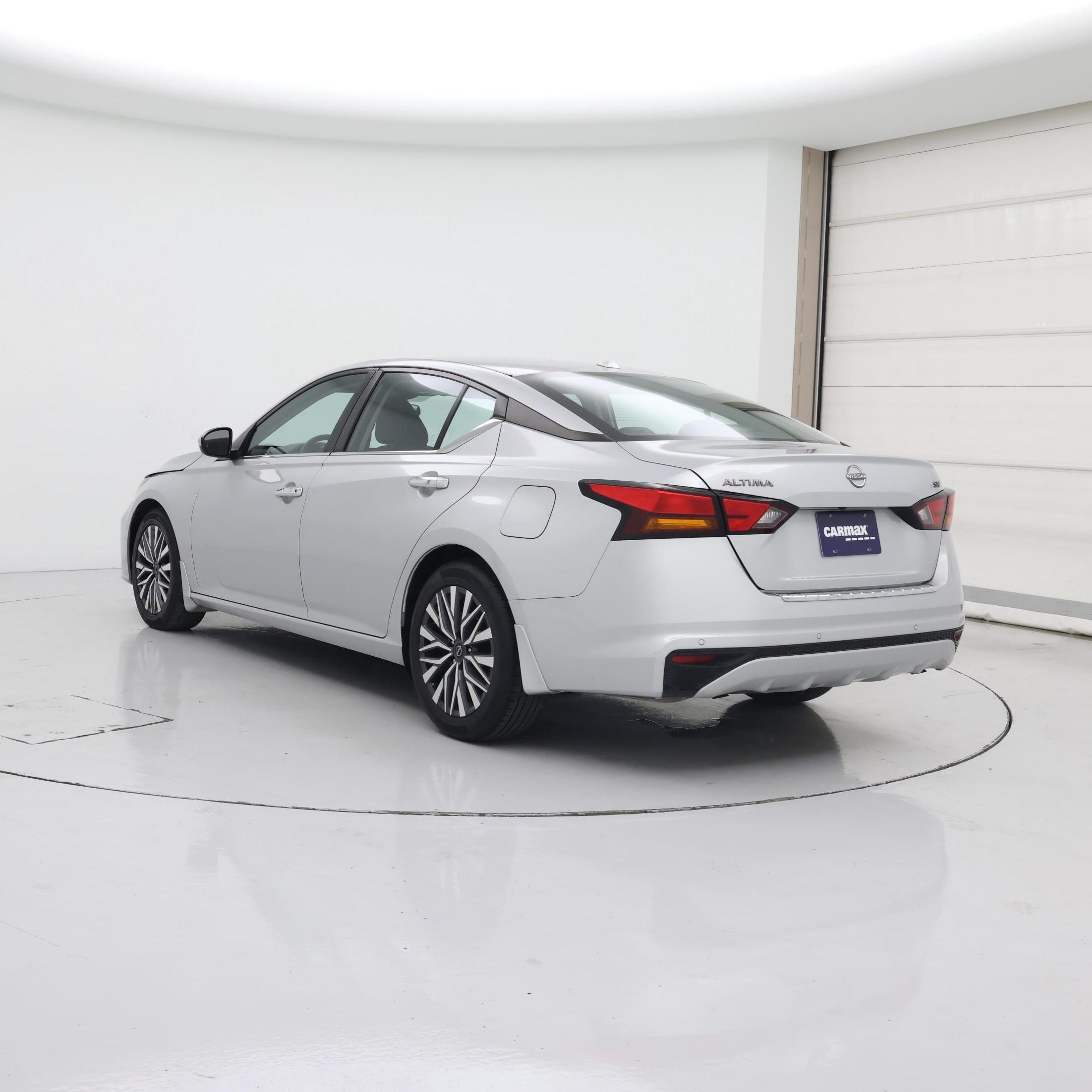 Thumbnail: 2023 Nissan Altima - 2