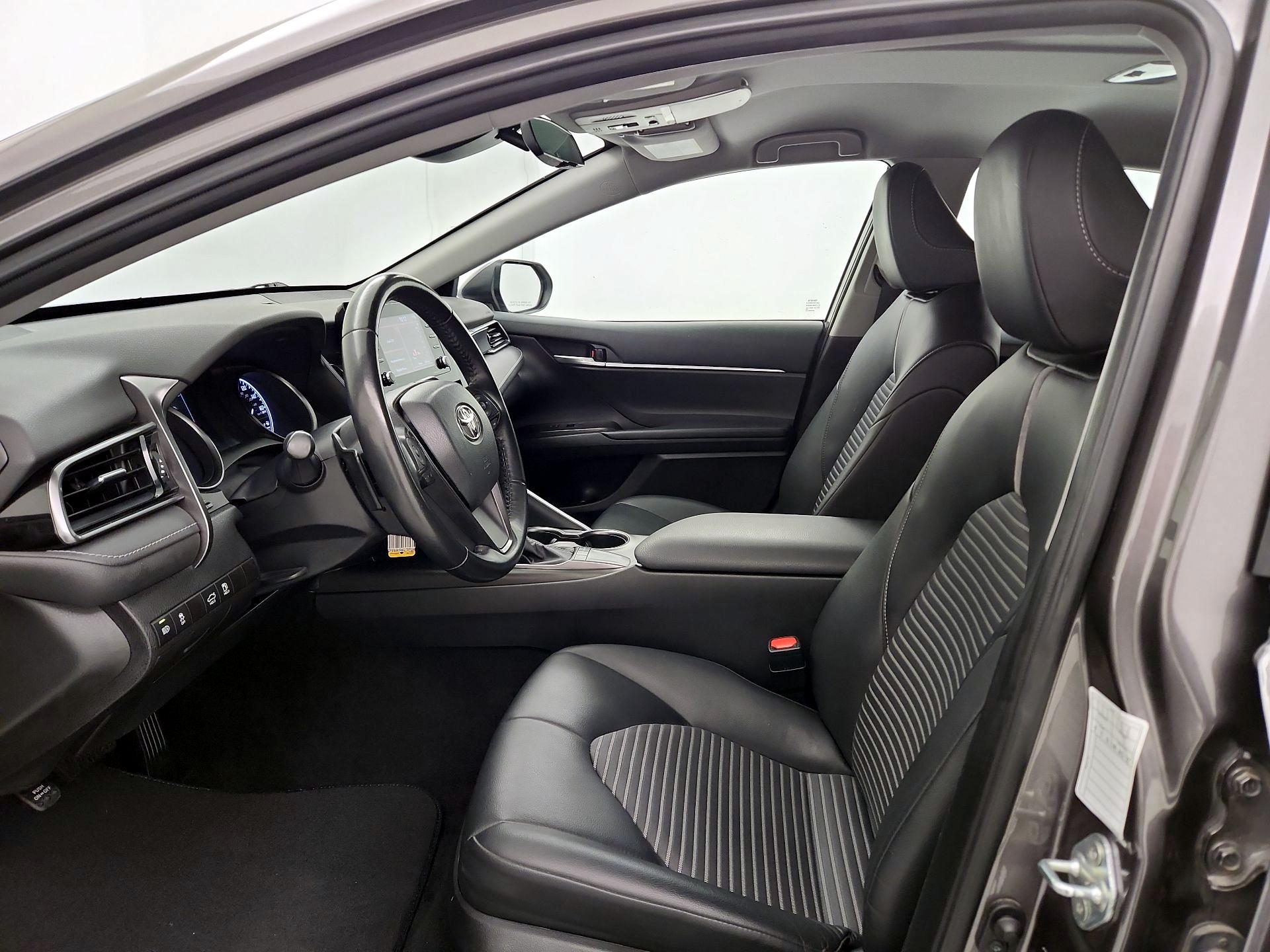 Thumbnail: 2023 Toyota Camry - 11