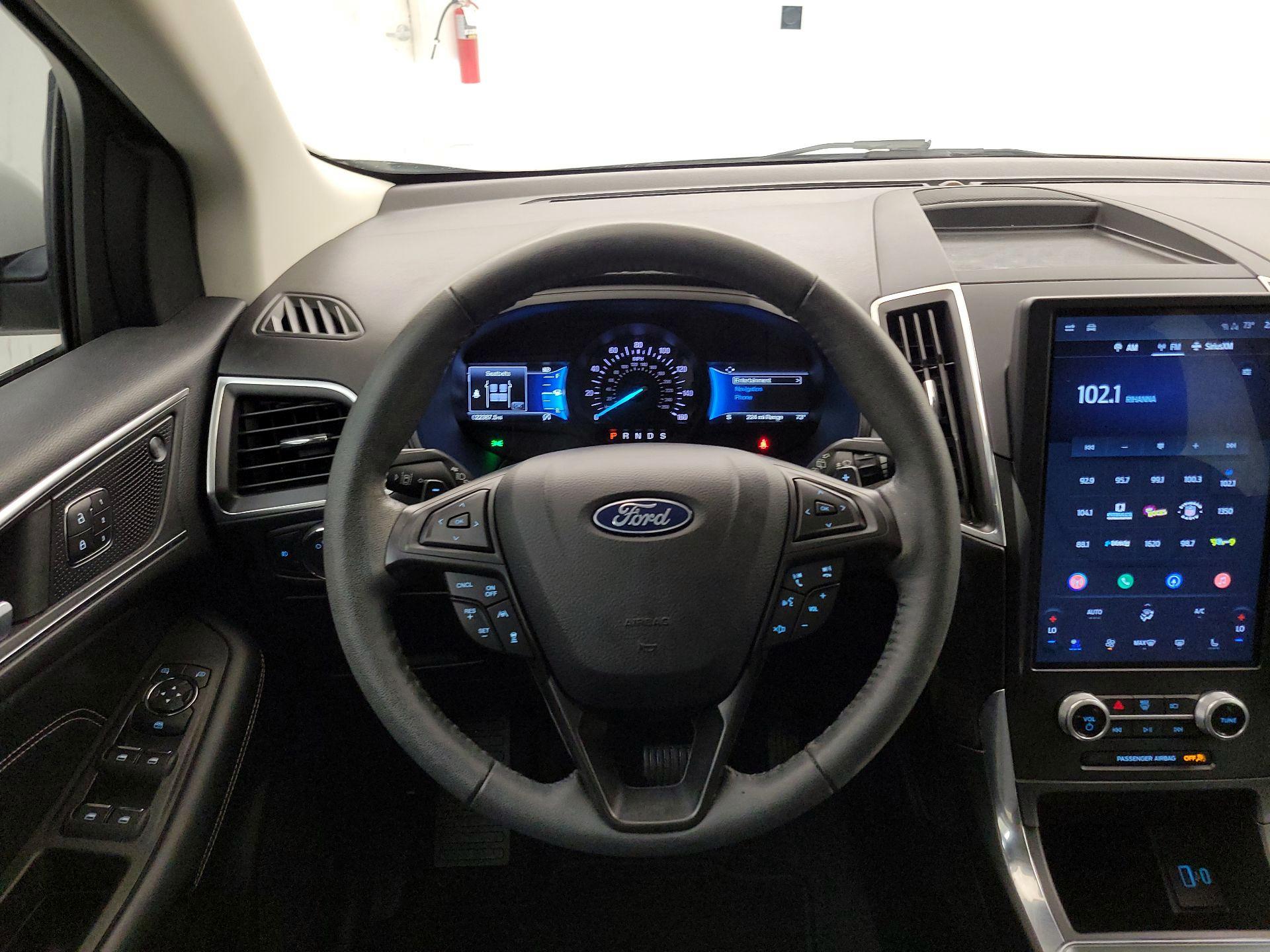 Thumbnail: 2022 Ford Edge - 10
