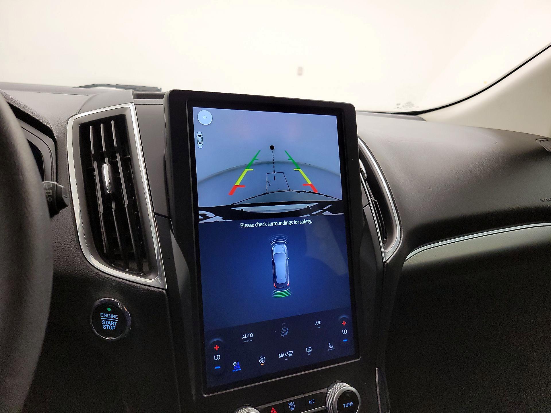 Thumbnail: 2022 Ford Edge - 15