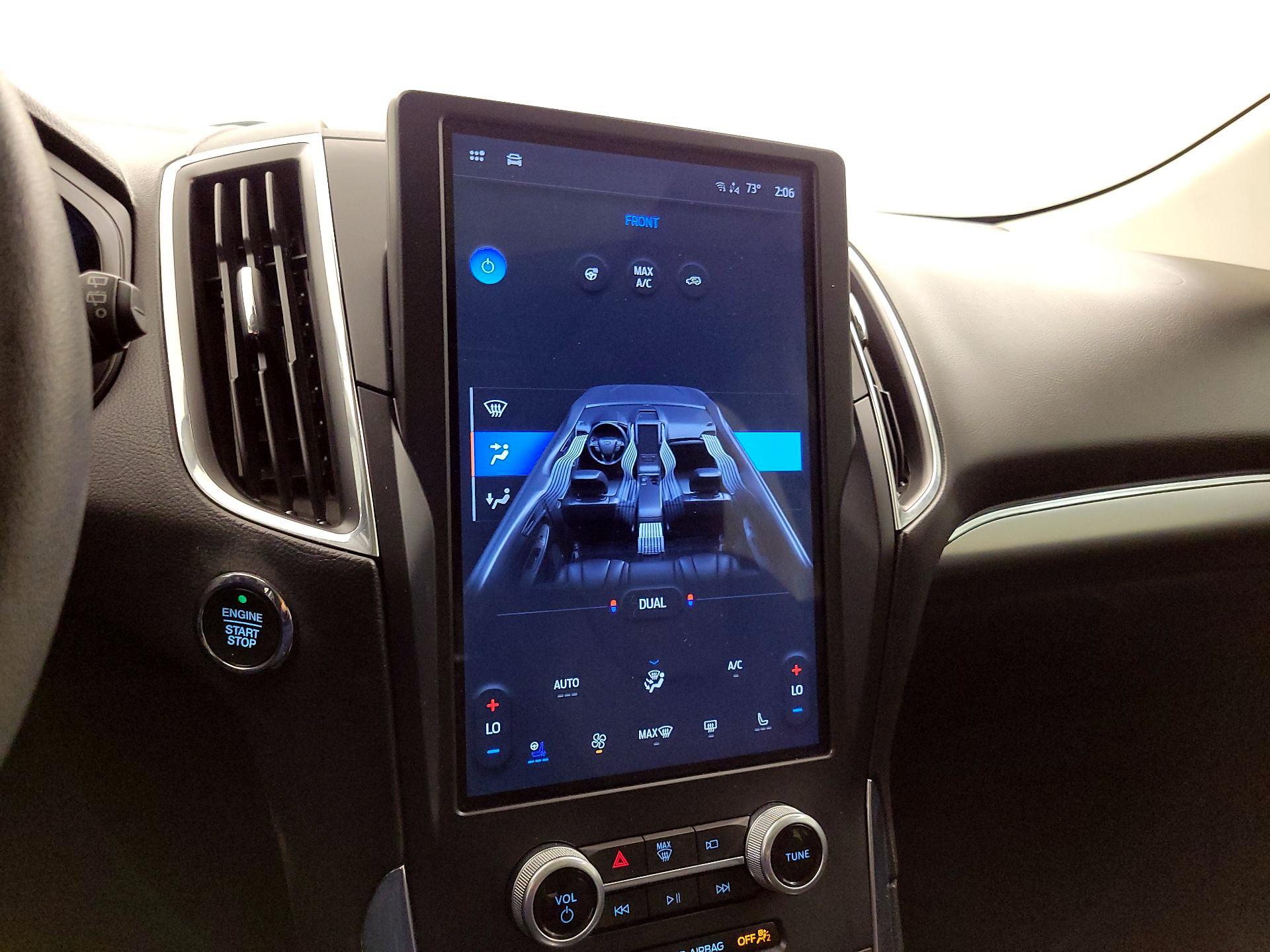 Thumbnail: 2022 Ford Edge - 17