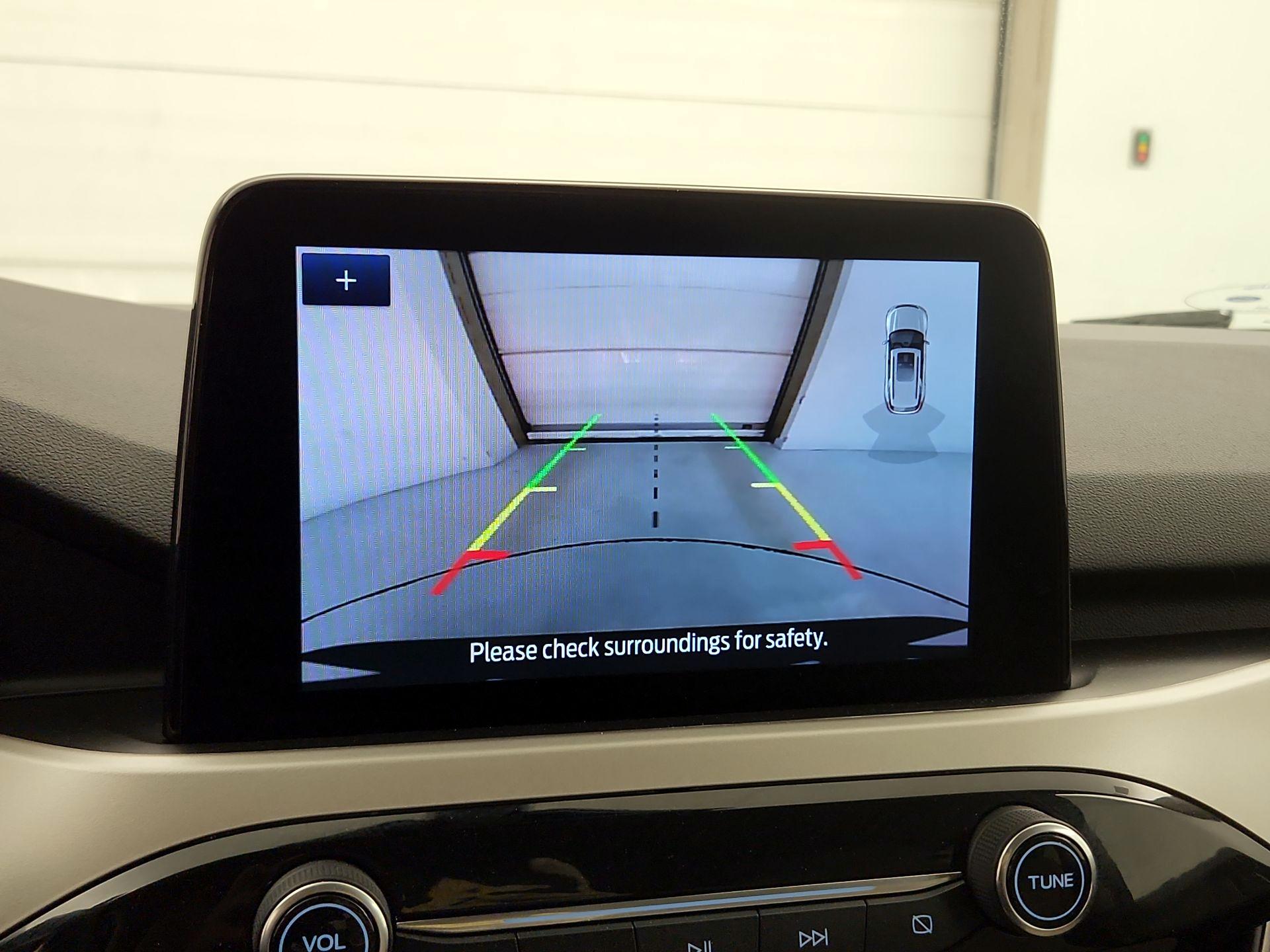 Thumbnail: 2020 Ford Escape - 14