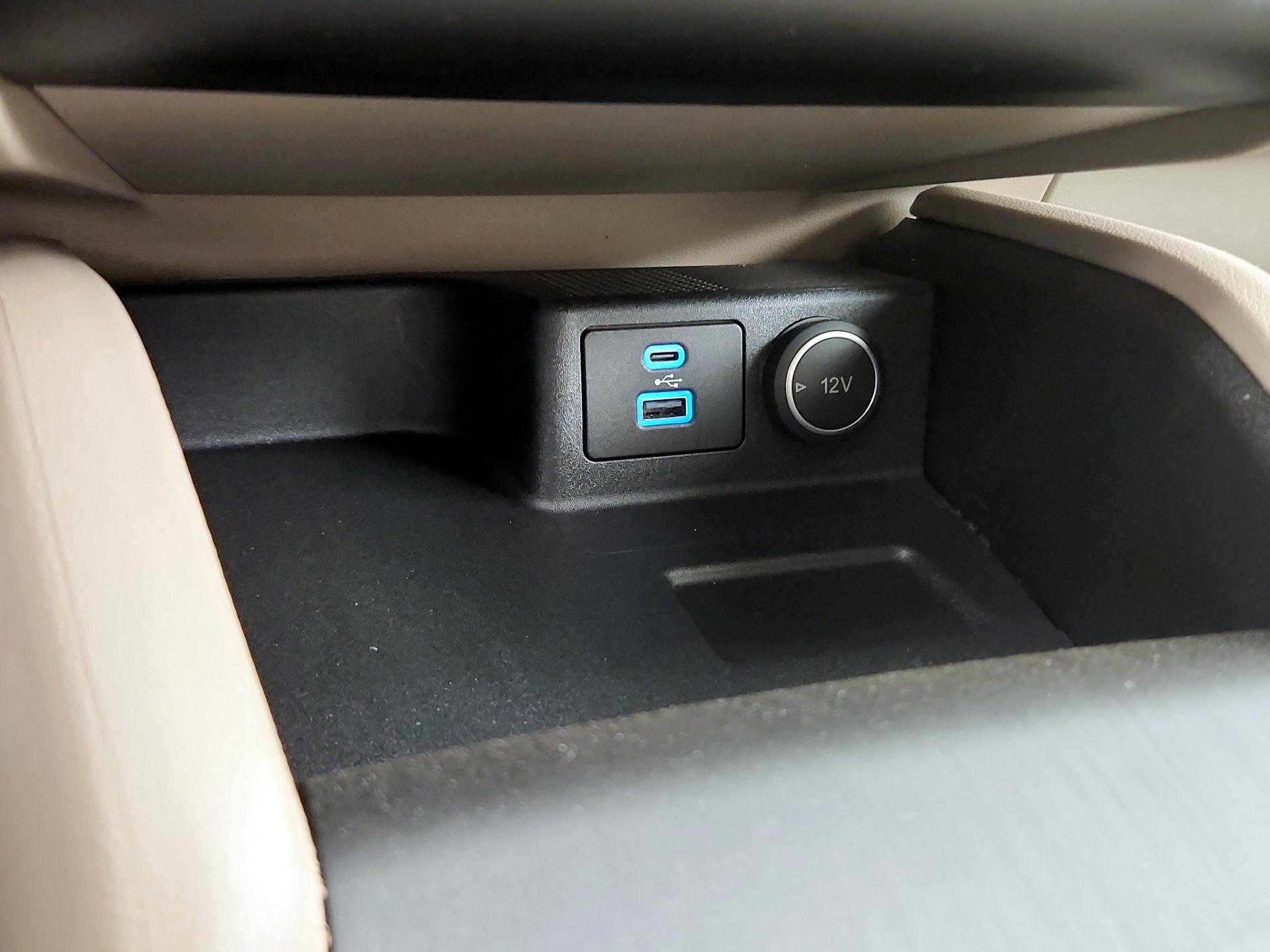 Thumbnail: 2020 Ford Escape - 18