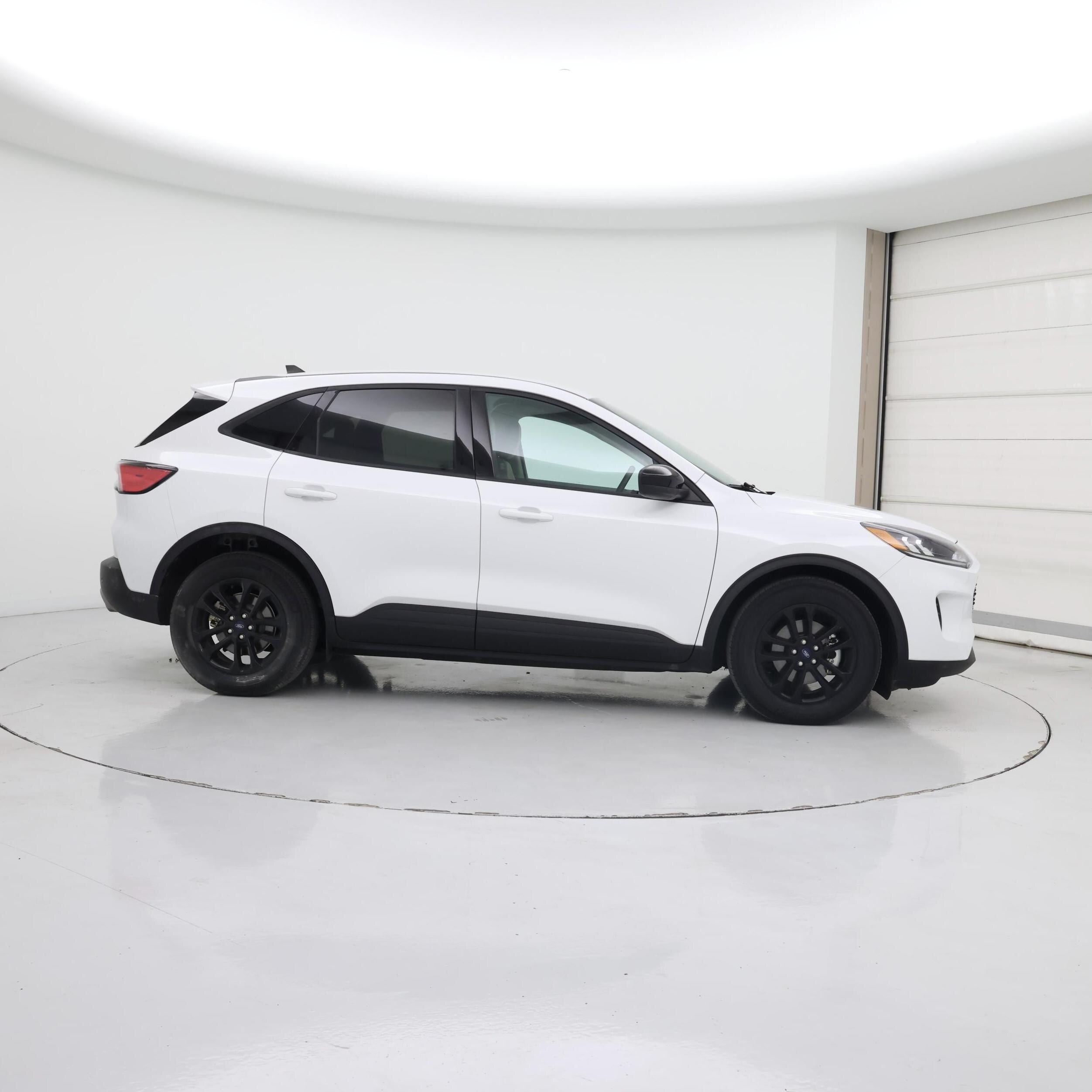 Thumbnail: 2020 Ford Escape - 7