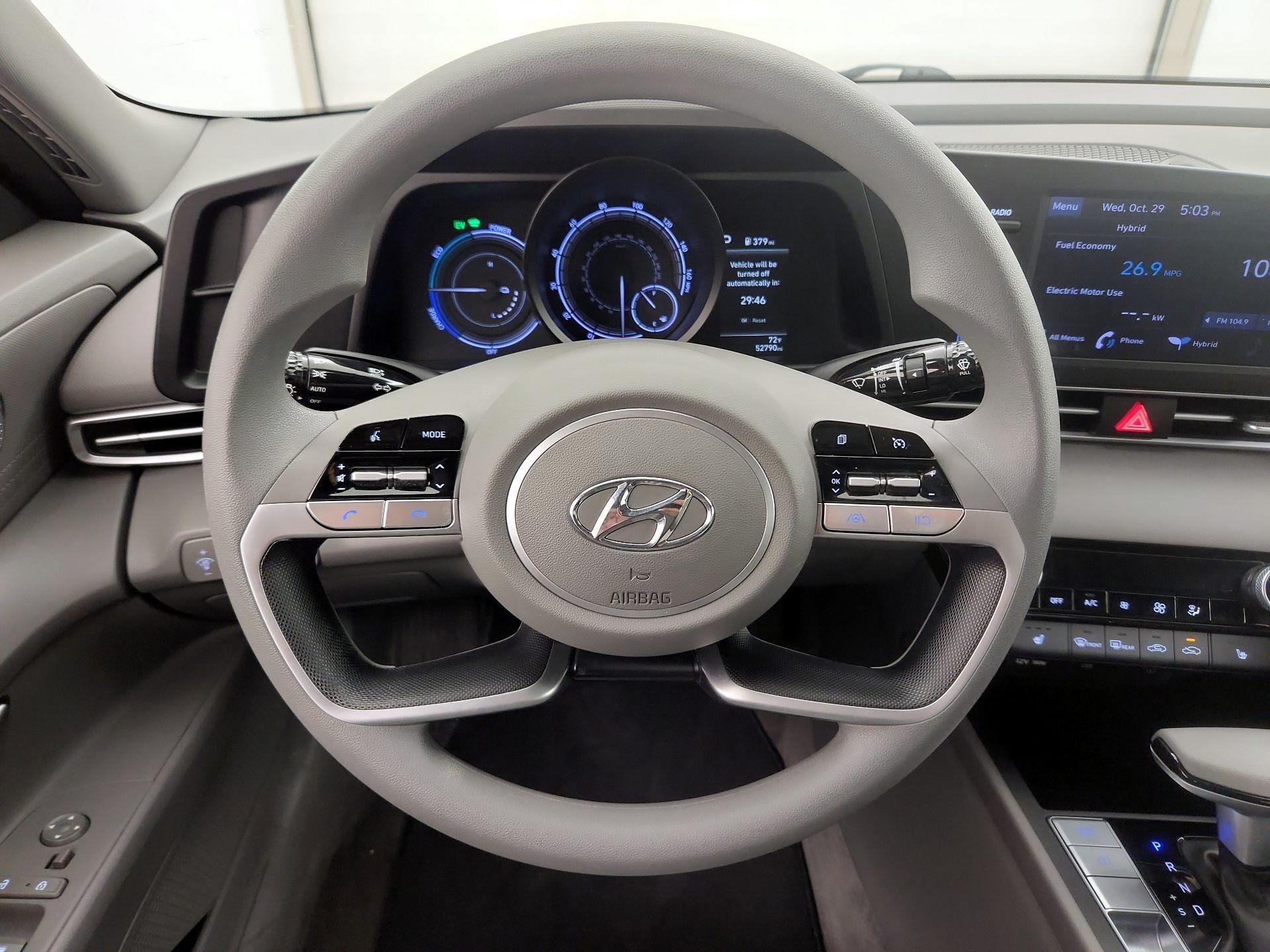 Thumbnail: 2023 Hyundai Elantra - 10