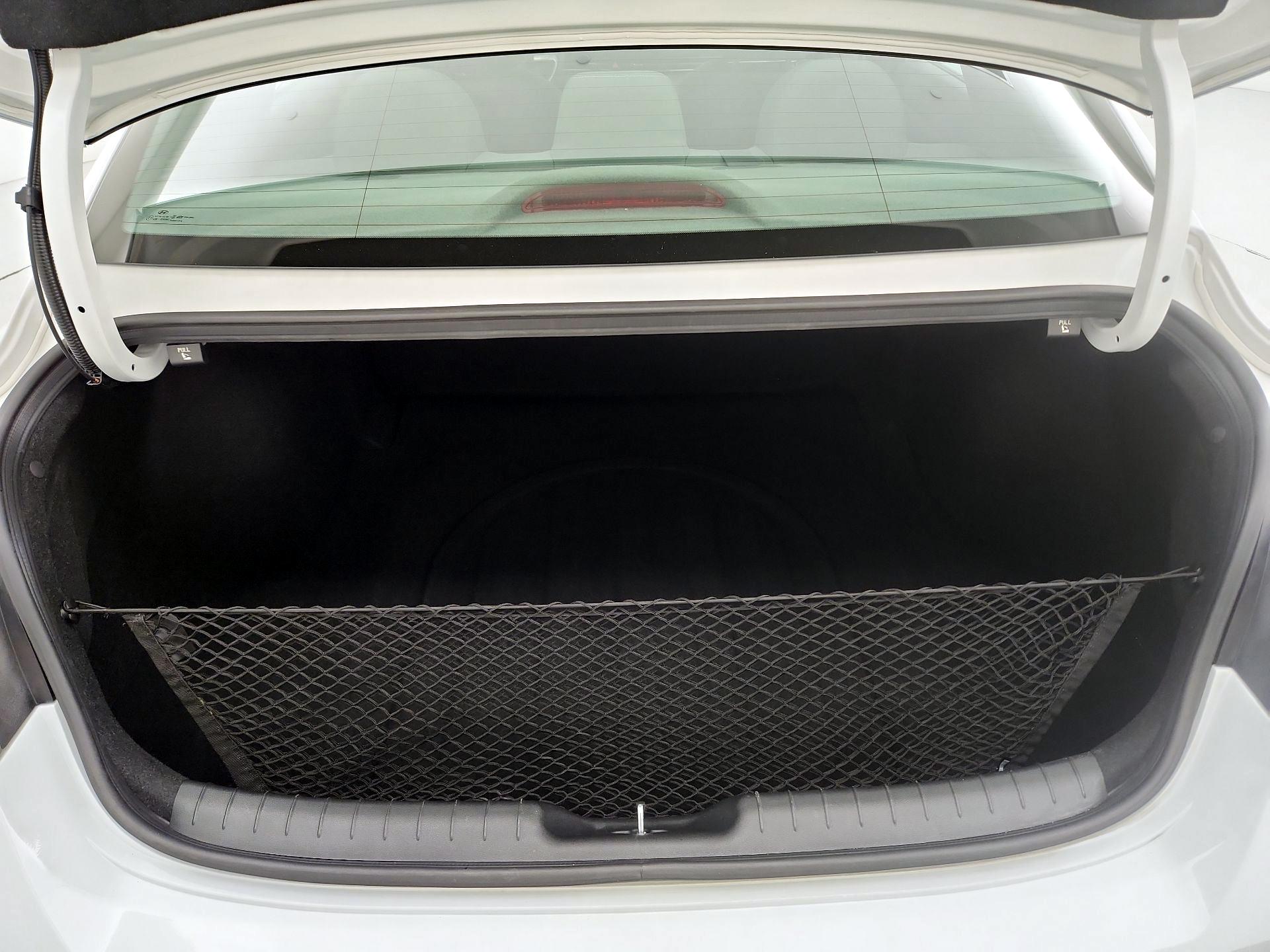 Thumbnail: 2023 Hyundai Elantra - 20