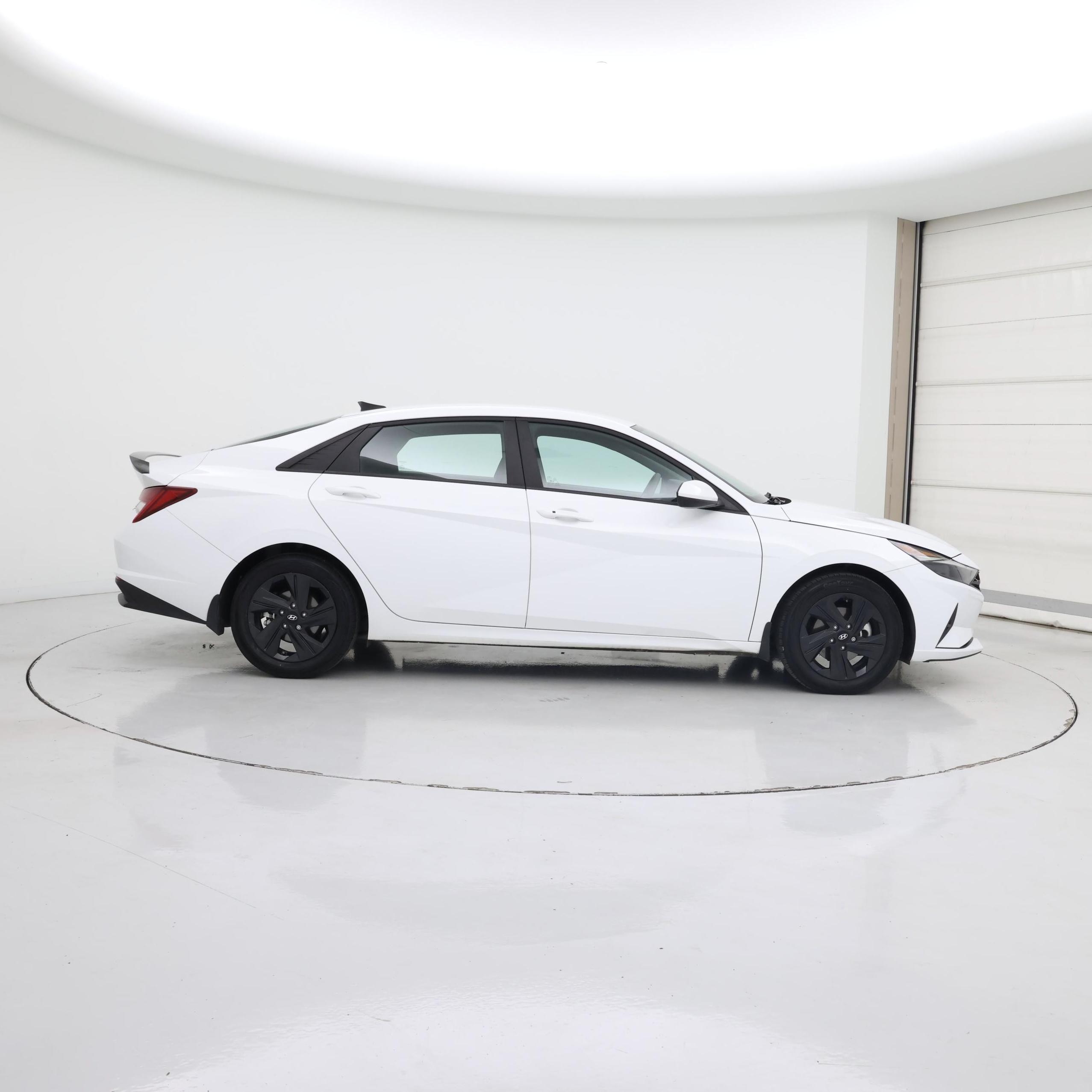 Thumbnail: 2023 Hyundai Elantra - 7