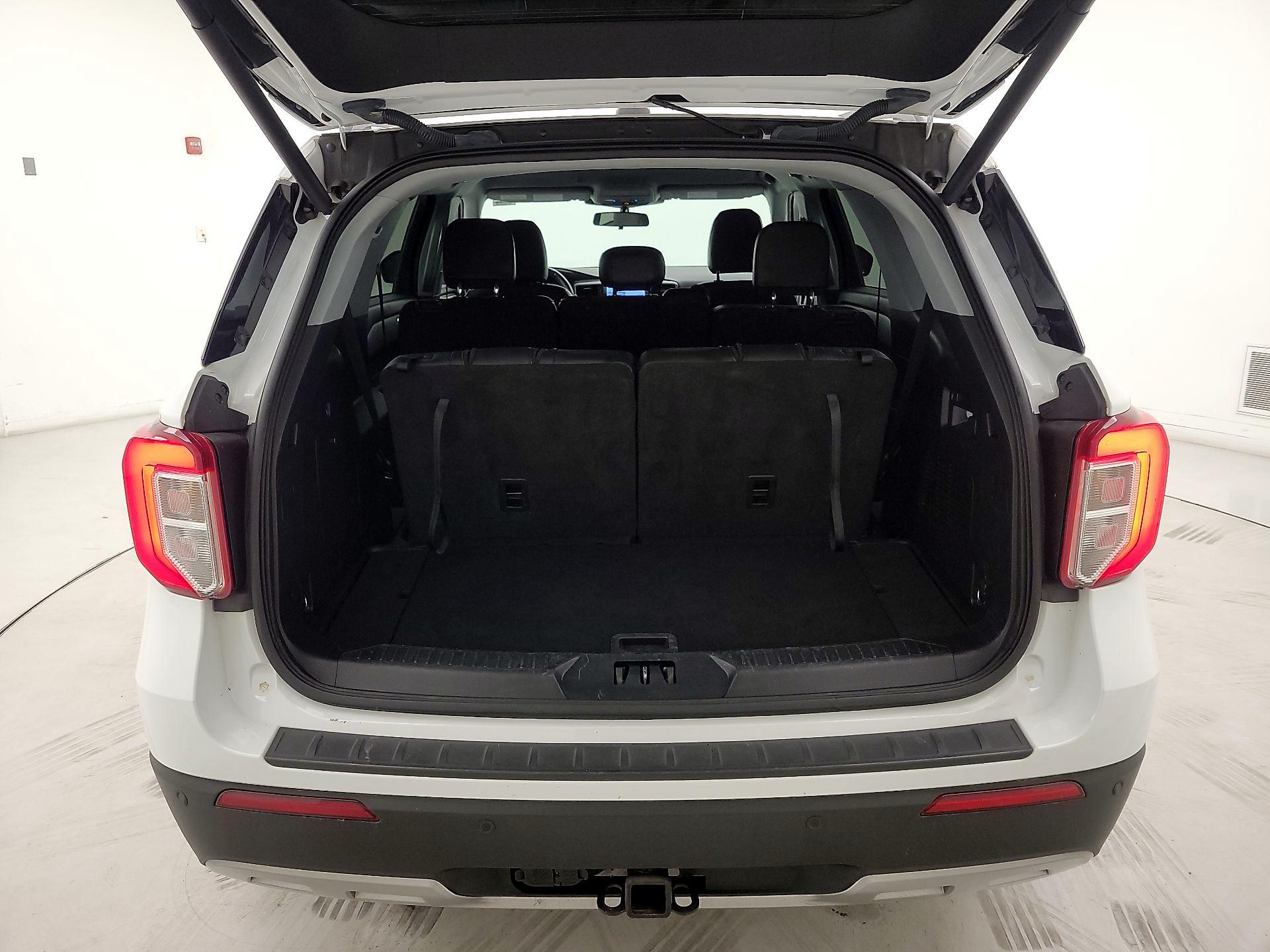 Thumbnail: 2022 Ford Explorer - 20