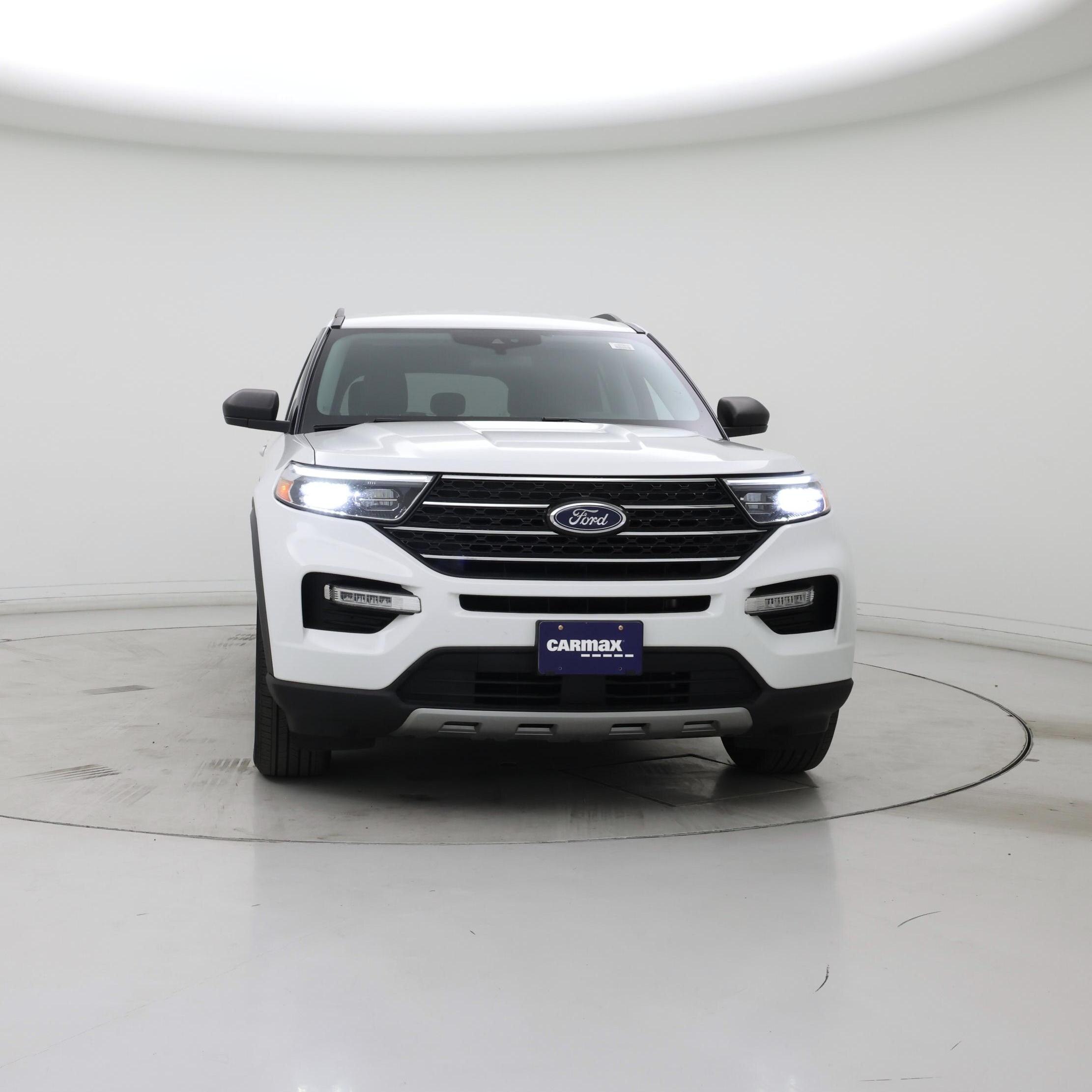 Thumbnail: 2022 Ford Explorer - 5