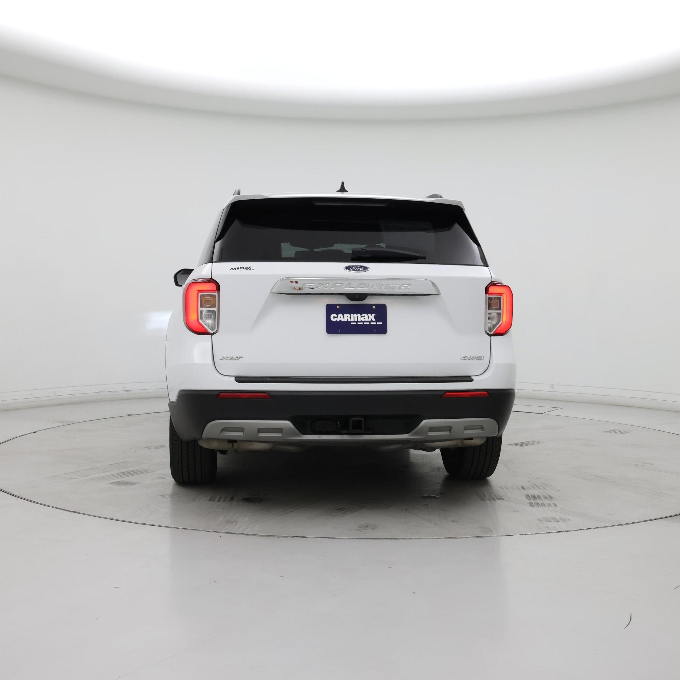 Thumbnail: 2022 Ford Explorer - 6