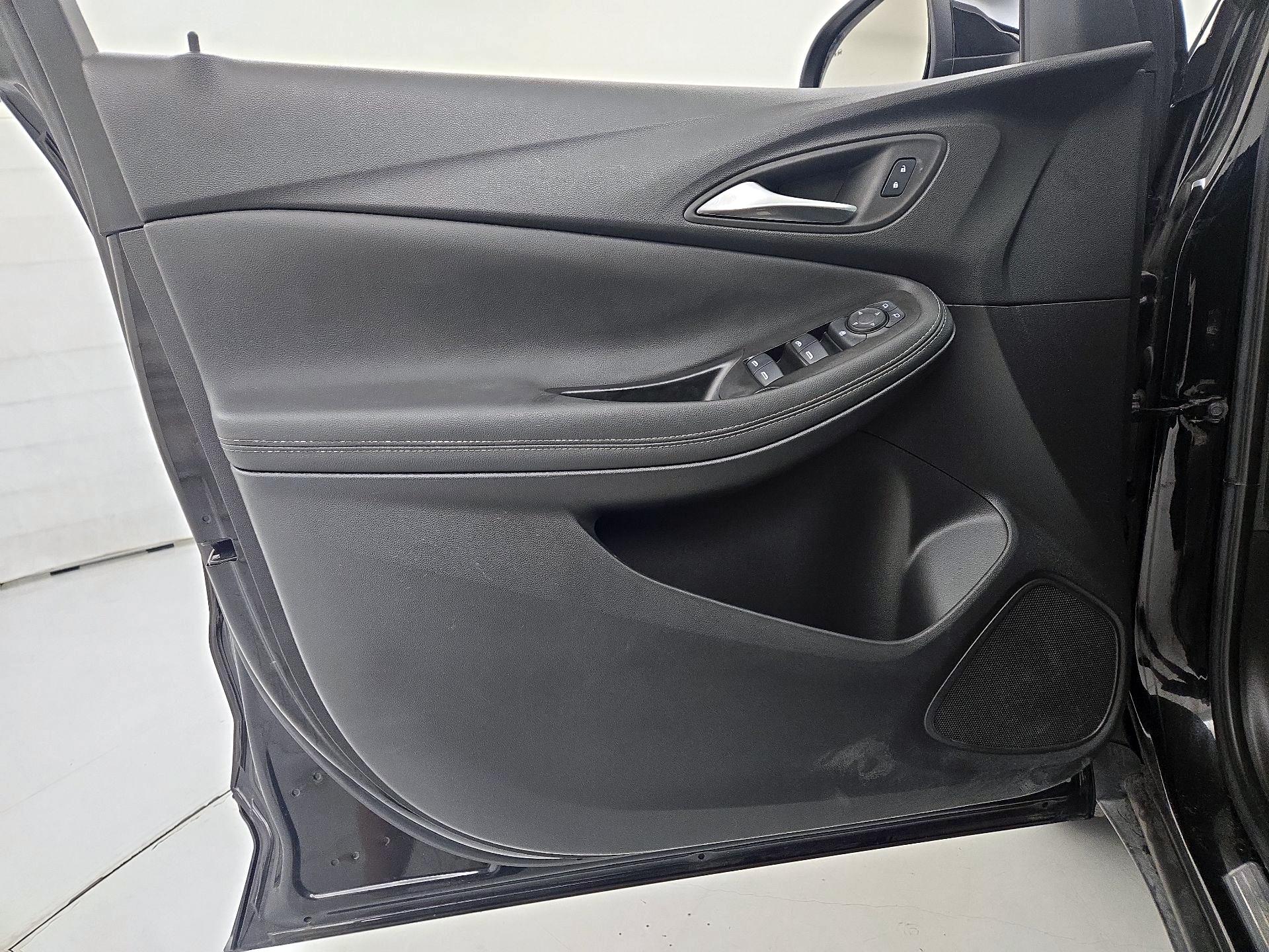 Thumbnail: 2023 Buick Encore GX - 12