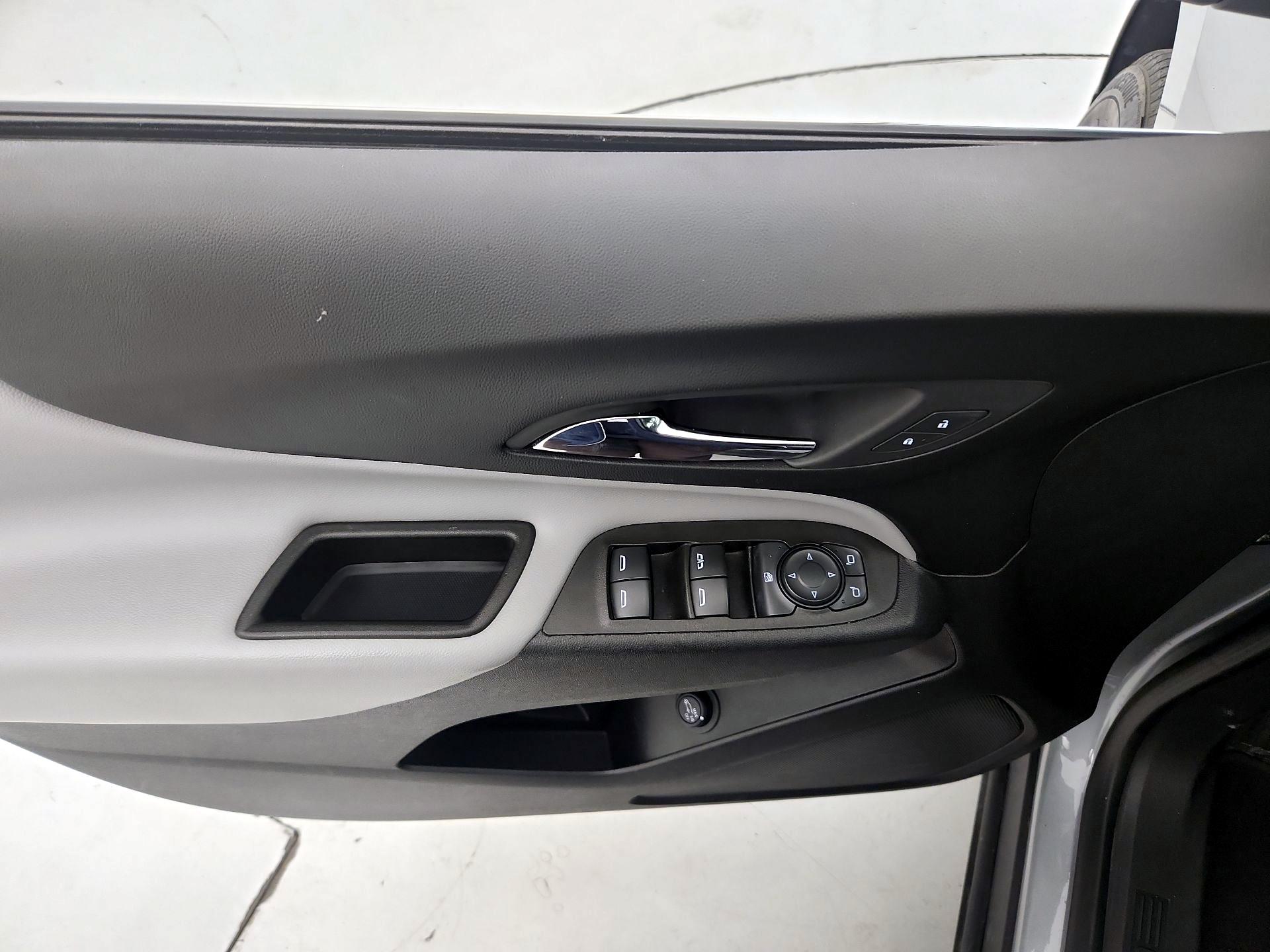 Thumbnail: 2023 Chevrolet Equinox - 12