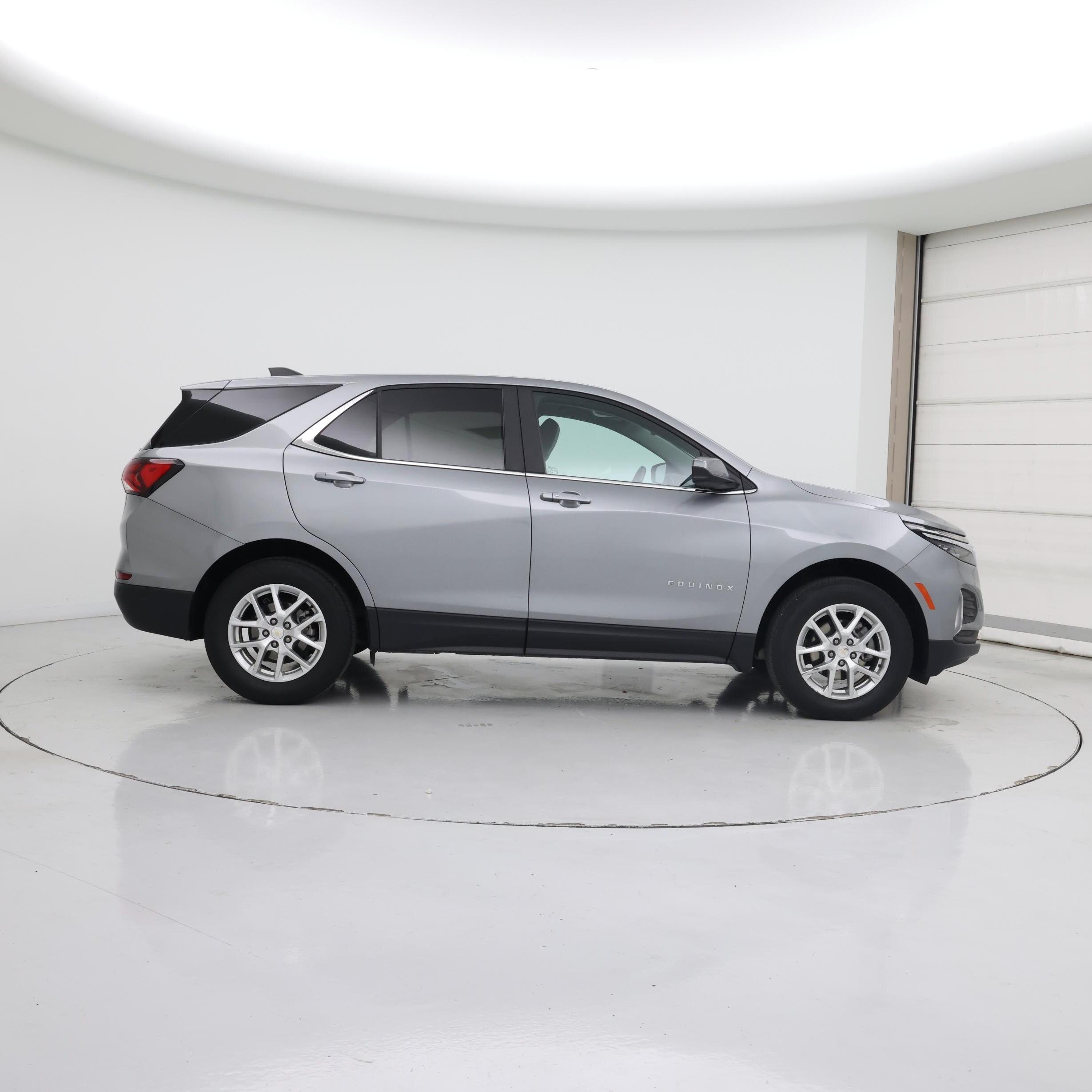 Thumbnail: 2023 Chevrolet Equinox - 7