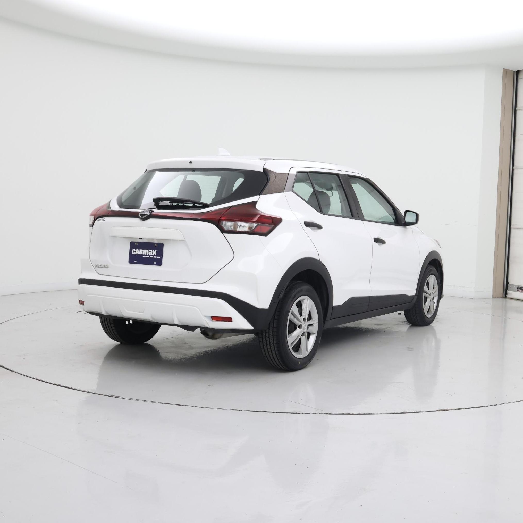 Thumbnail: 2022 Nissan Kicks - 8