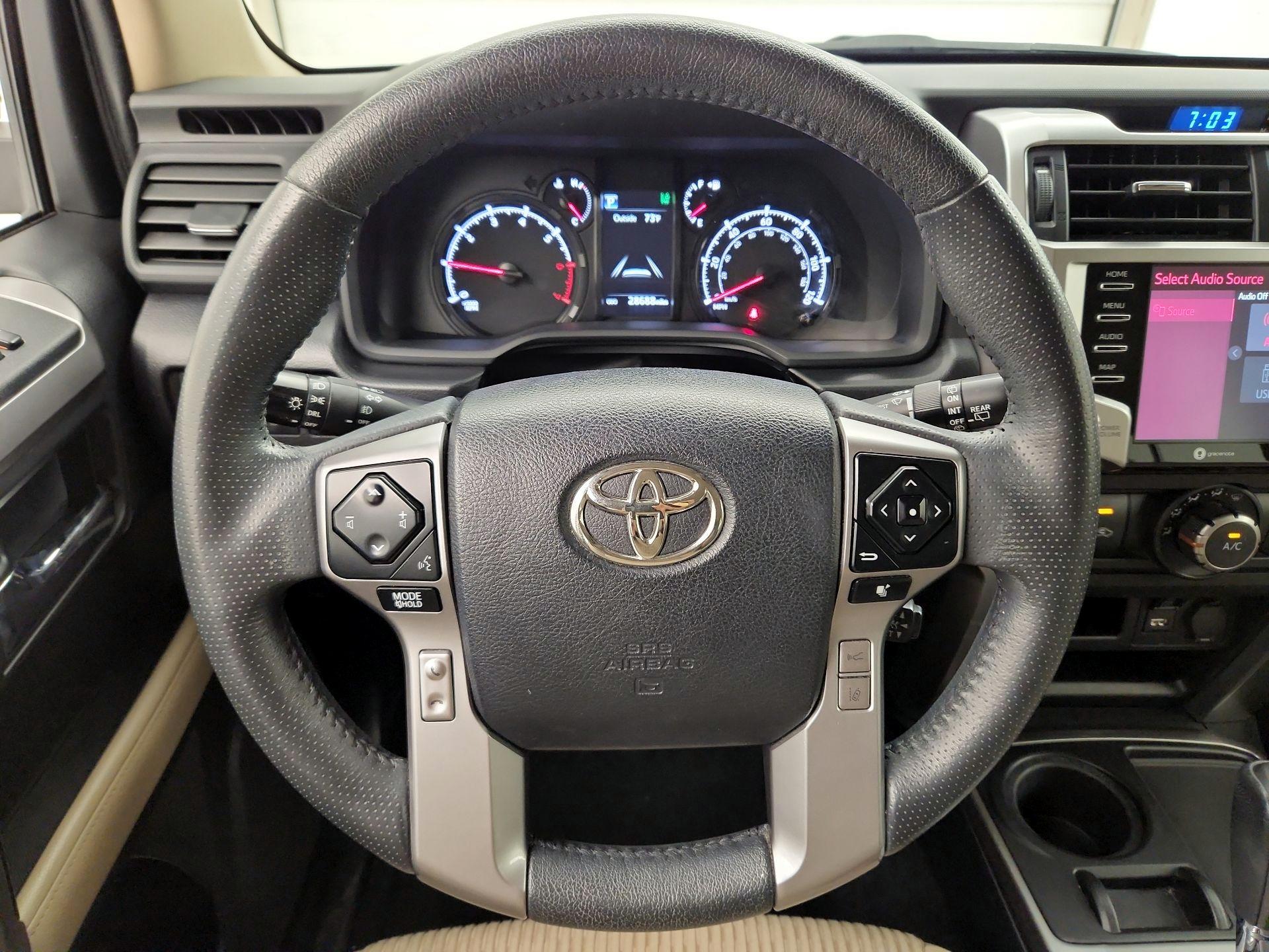 Thumbnail: 2023 Toyota 4Runner - 10