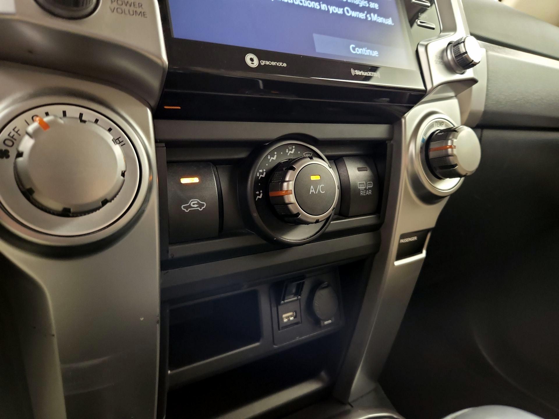 Thumbnail: 2023 Toyota 4Runner - 16