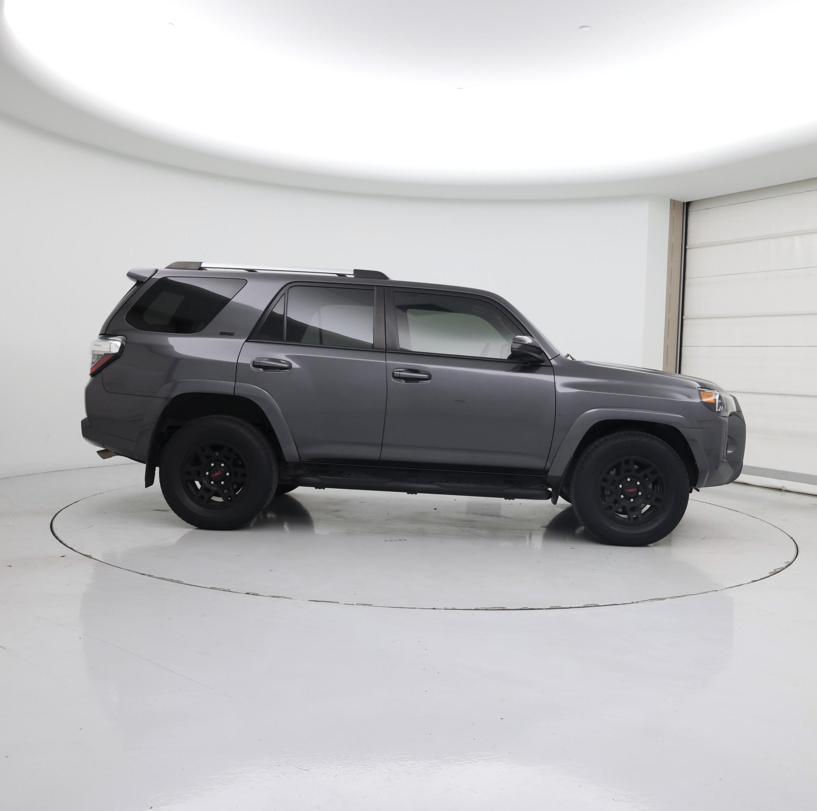 Thumbnail: 2023 Toyota 4Runner - 7