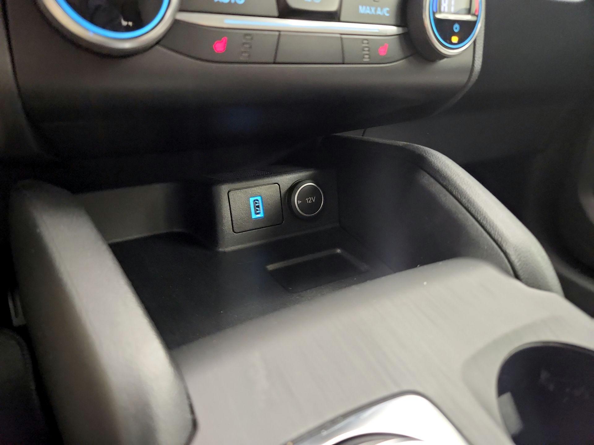 Thumbnail: 2020 Ford Escape - 18