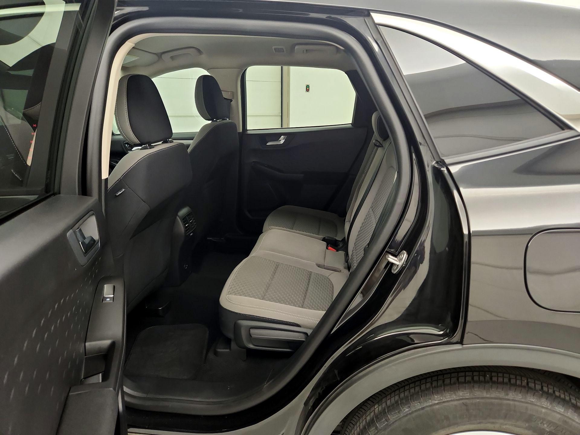 Thumbnail: 2020 Ford Escape - 19