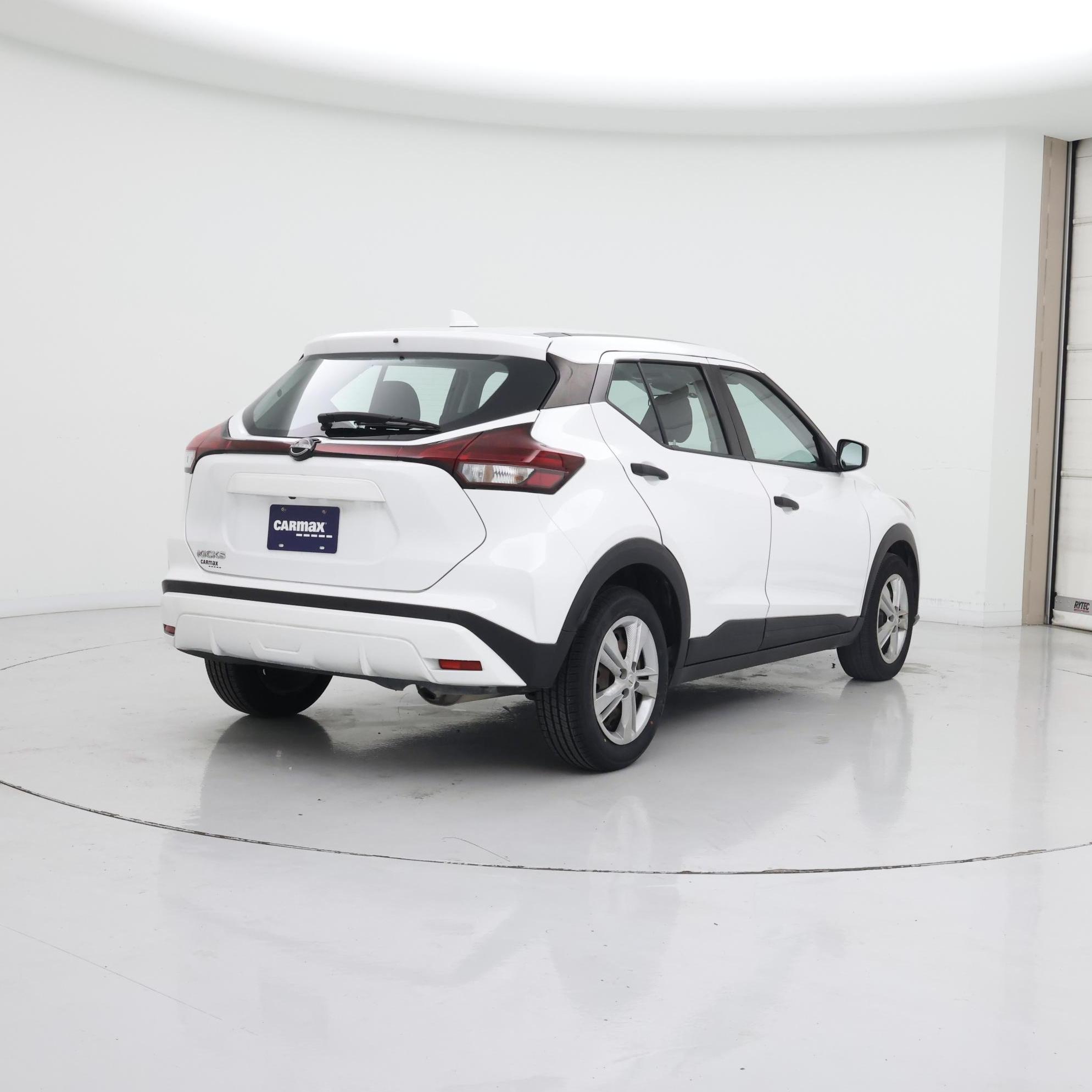 Thumbnail: 2022 Nissan Kicks - 8