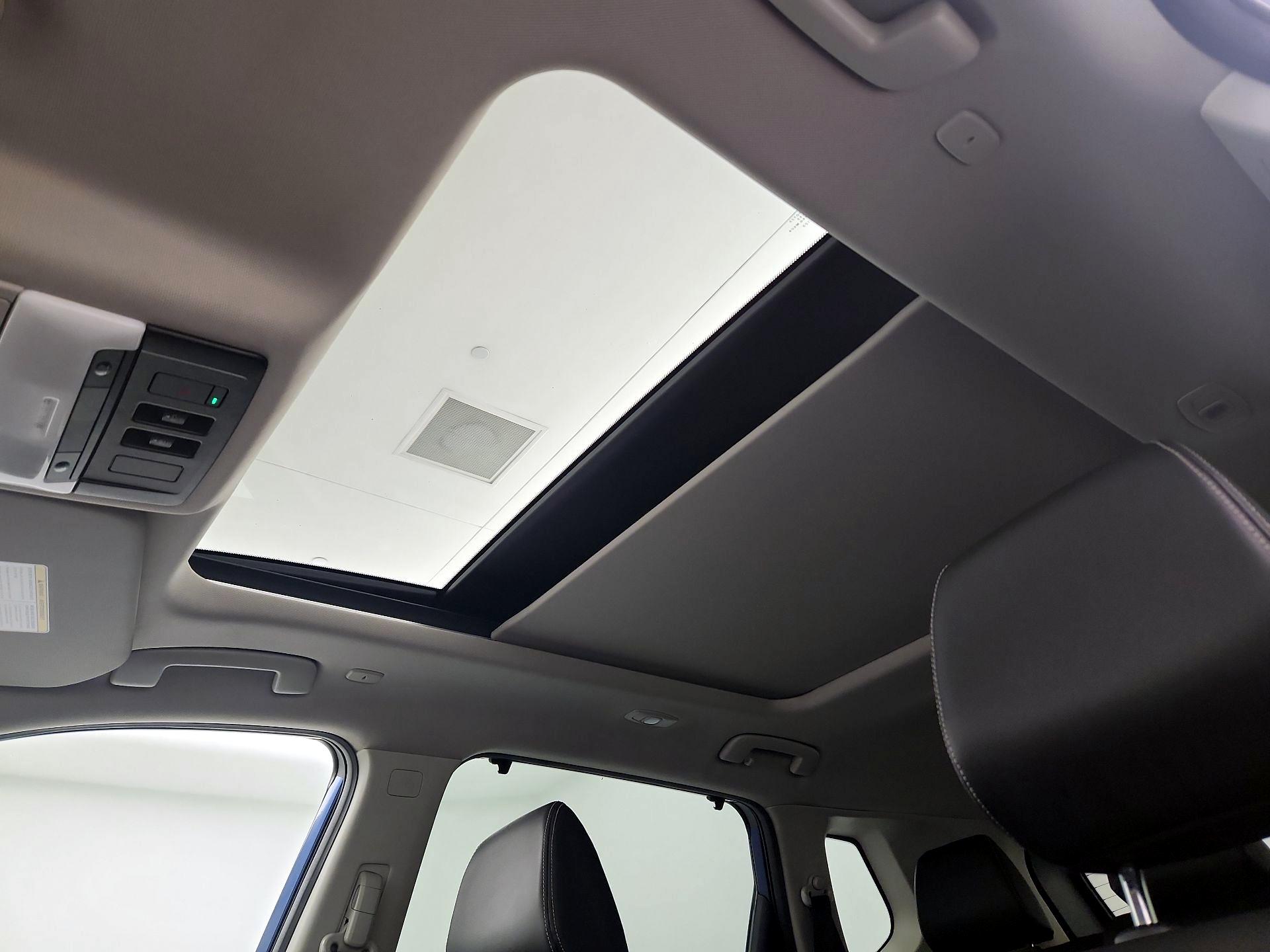 Thumbnail: 2023 Nissan Rogue - 20