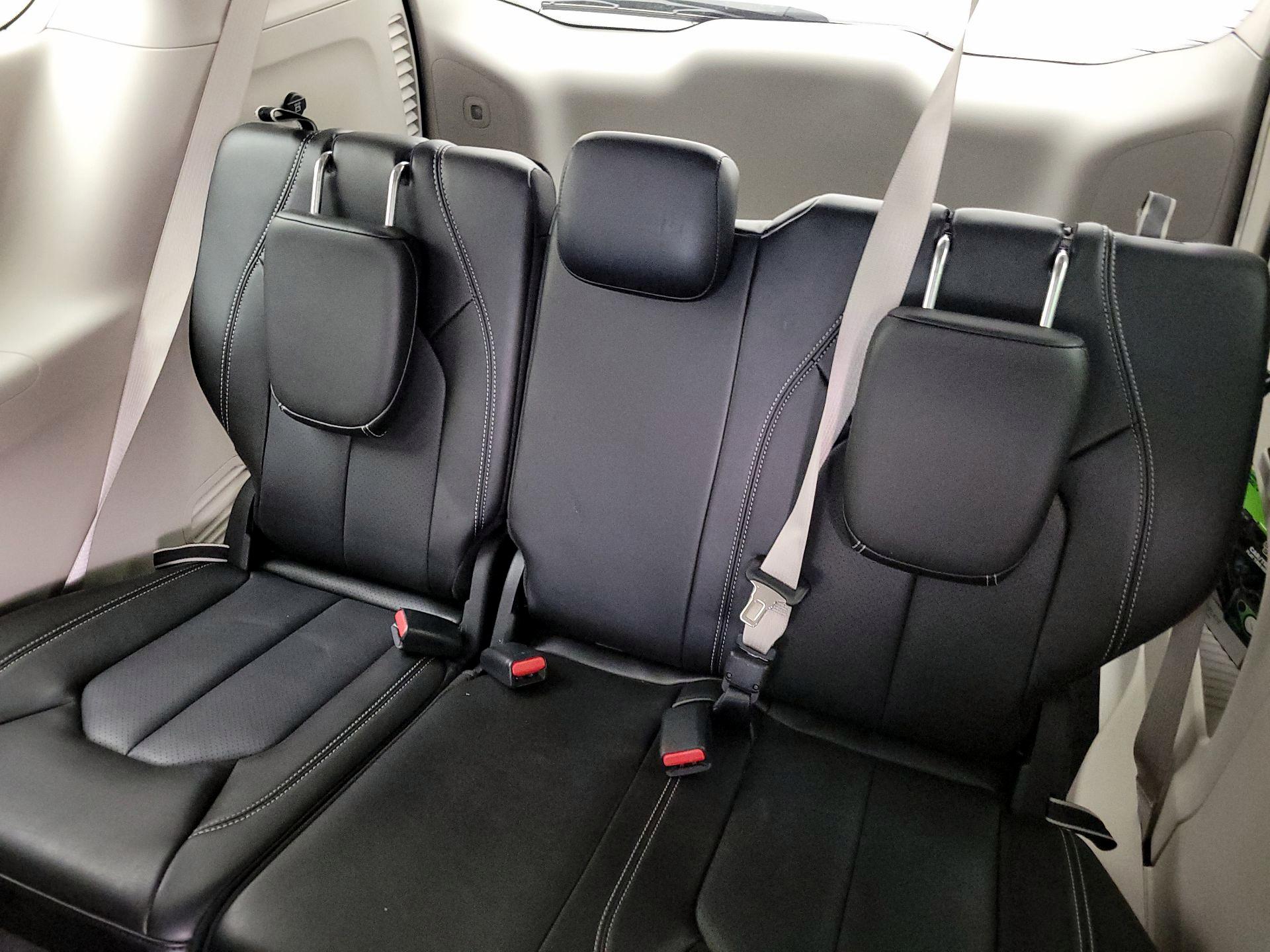 Thumbnail: 2023 Chrysler Pacifica - 20