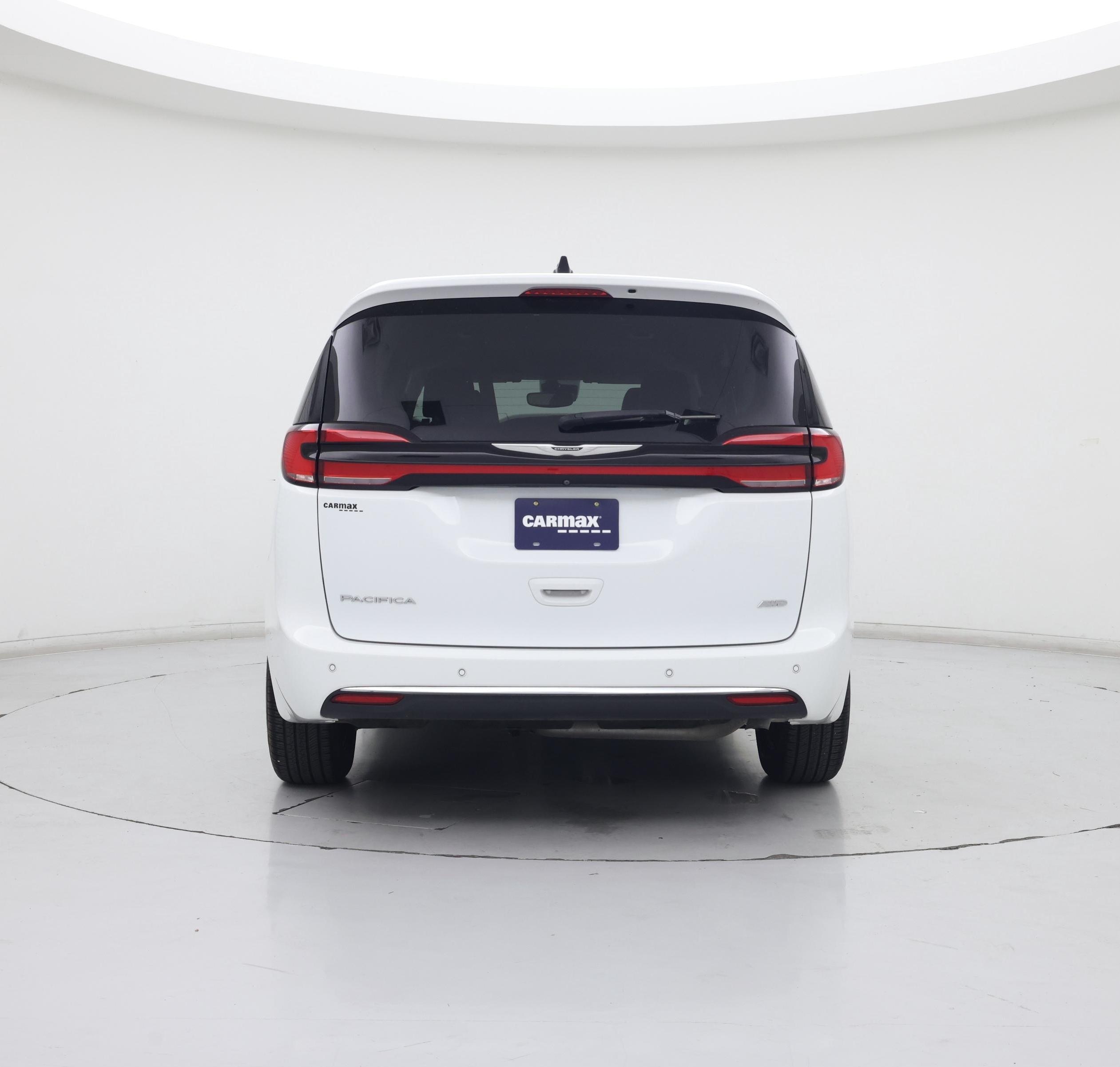 Thumbnail: 2023 Chrysler Pacifica - 6