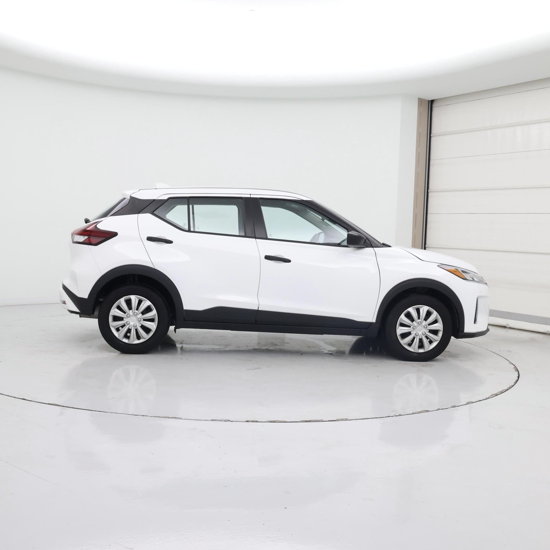 Thumbnail: 2023 Nissan Kicks - 7