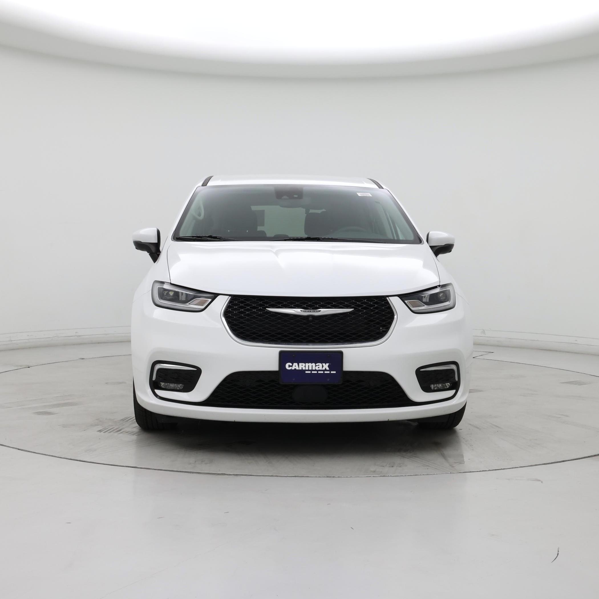 Thumbnail: 2023 Chrysler Pacifica - 5