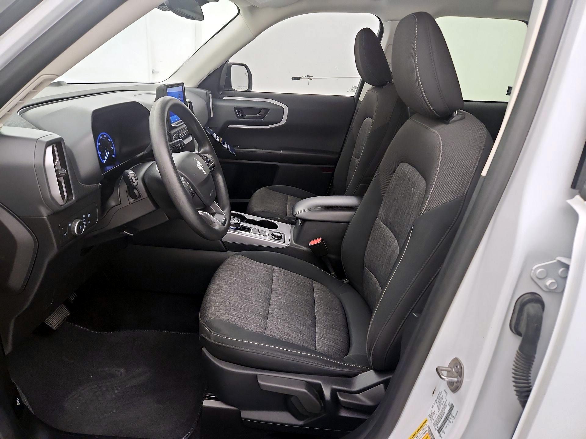 Thumbnail: 2021 Ford Bronco Sport - 11