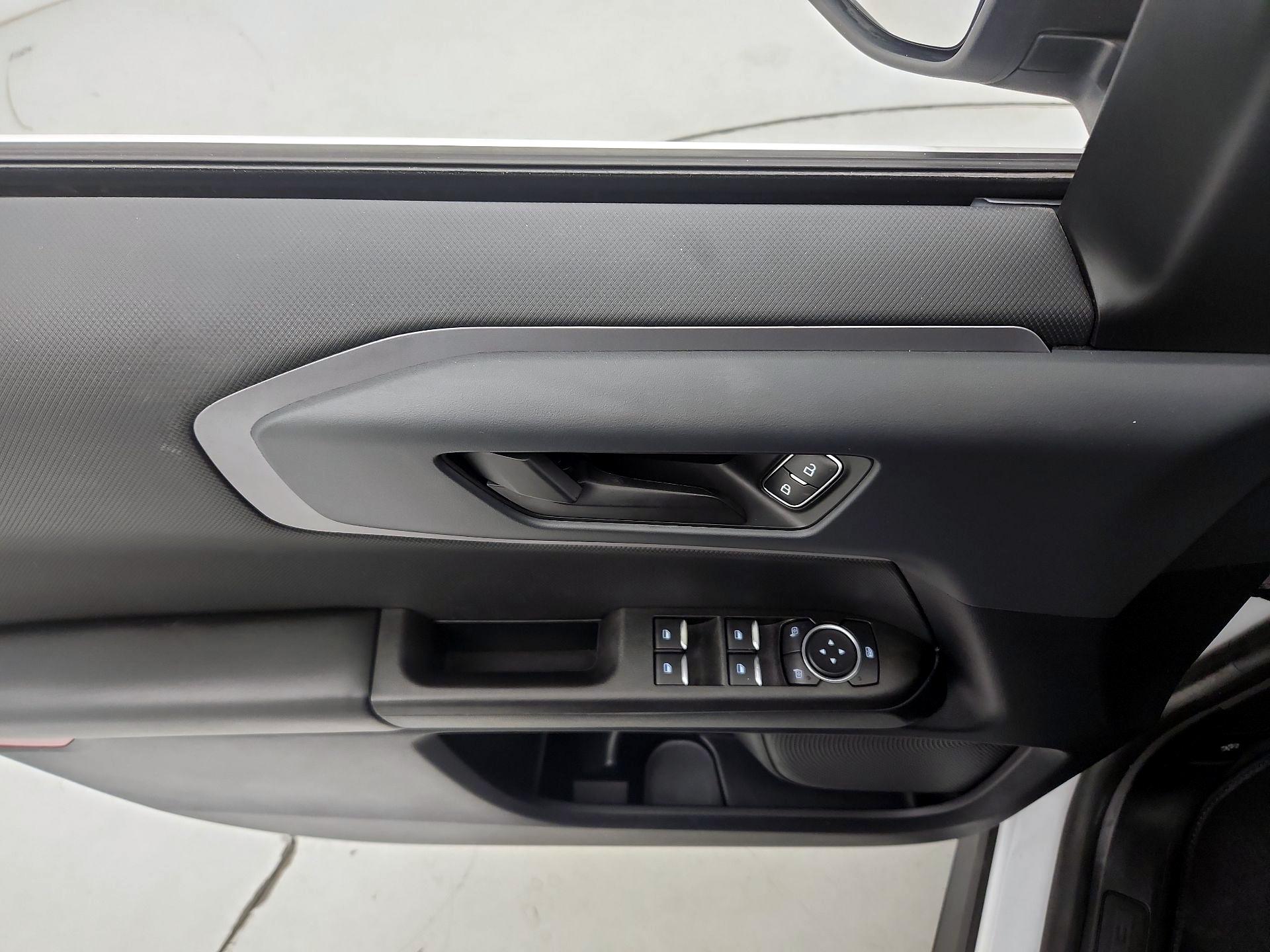 Thumbnail: 2021 Ford Bronco Sport - 12