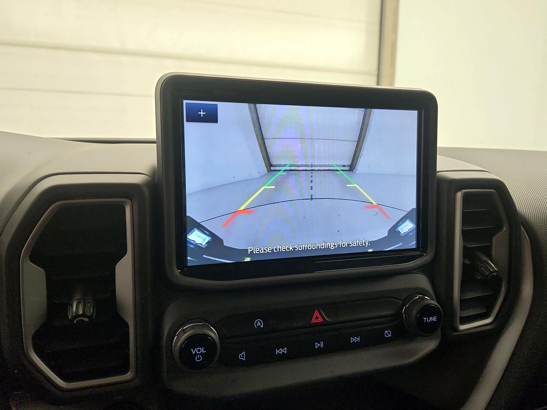 Thumbnail: 2021 Ford Bronco Sport - 14