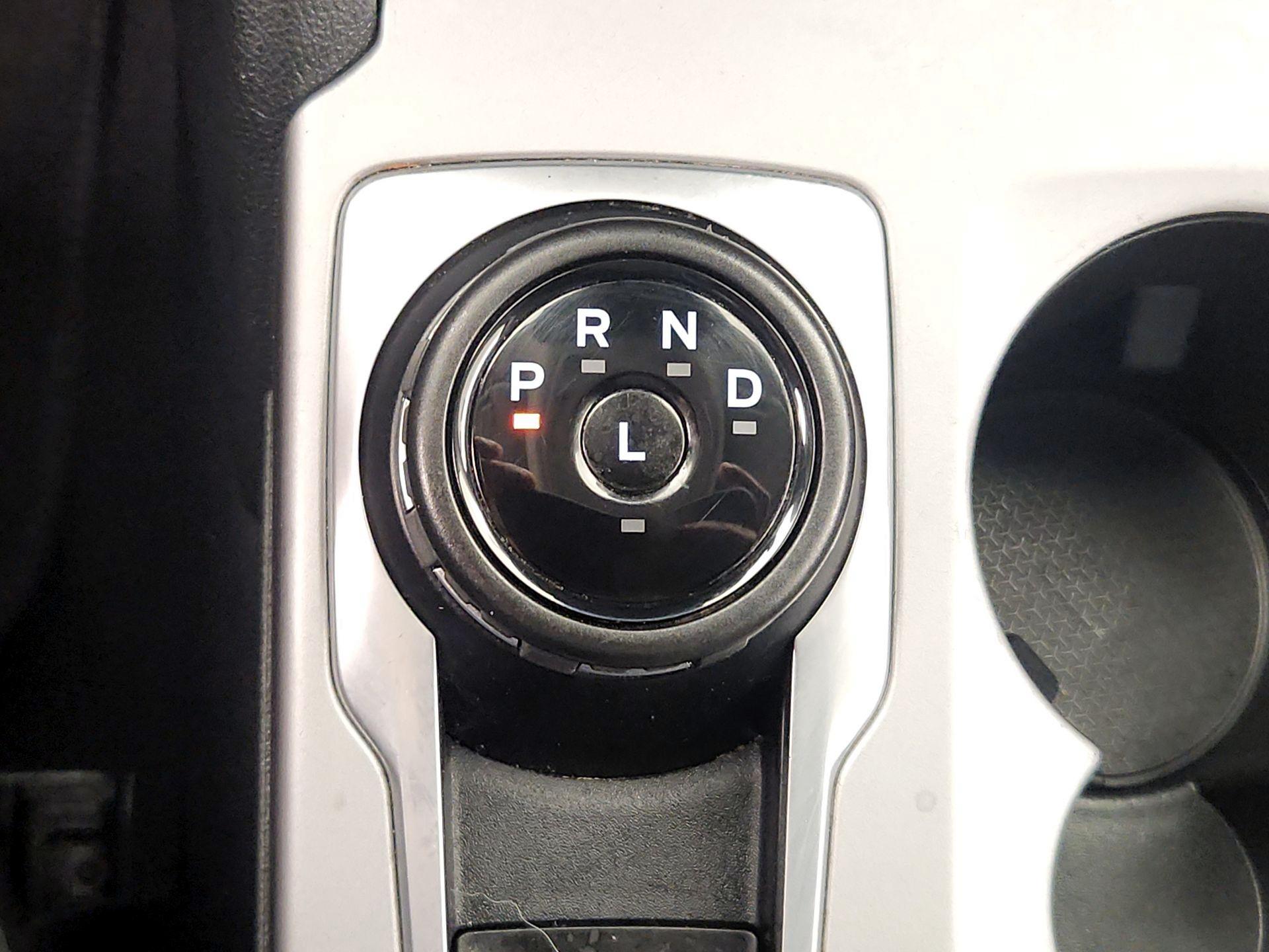 Thumbnail: 2021 Ford Bronco Sport - 17