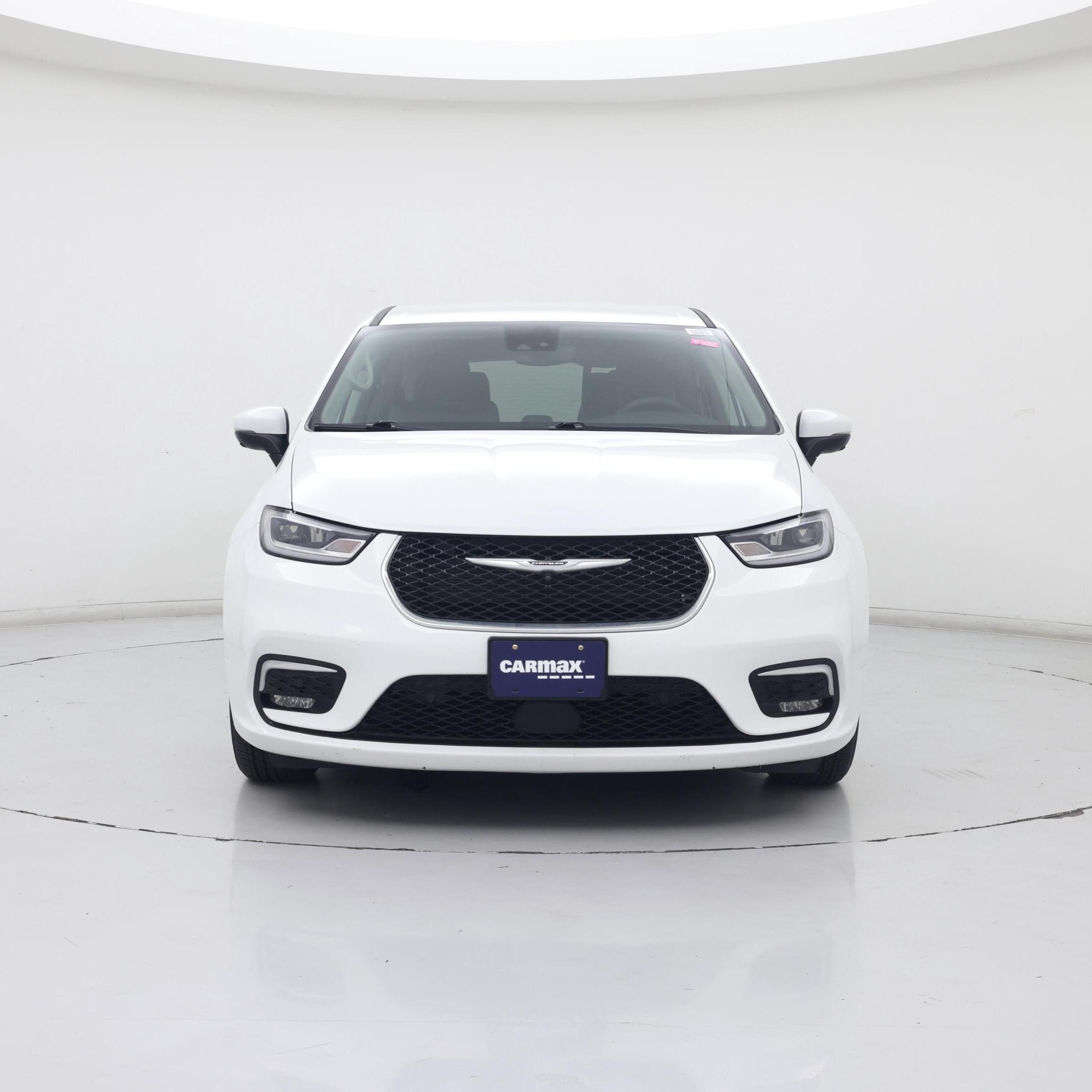 Thumbnail: 2023 Chrysler Pacifica - 5