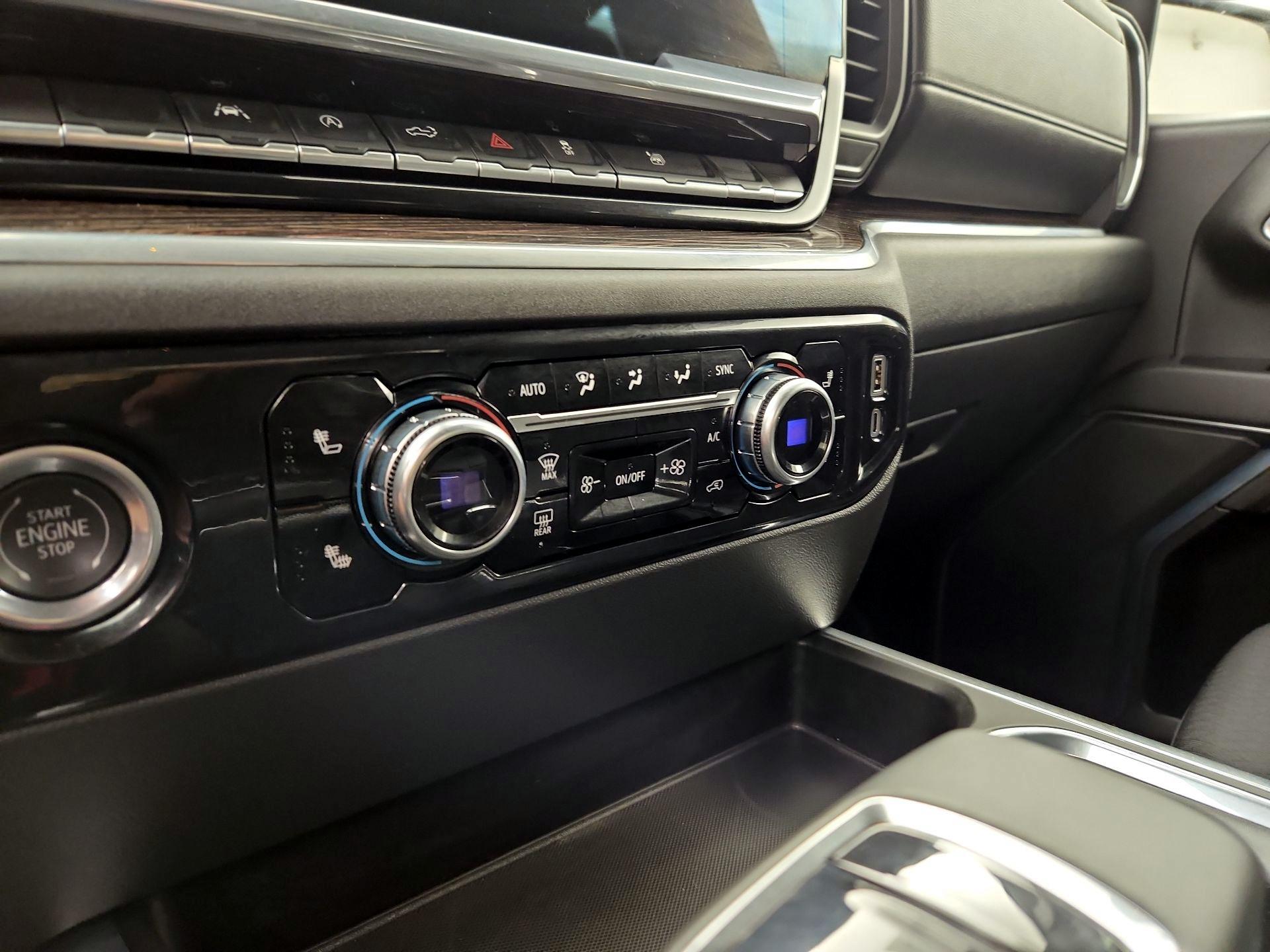 Thumbnail: 2023 GMC Sierra 1500 - 17