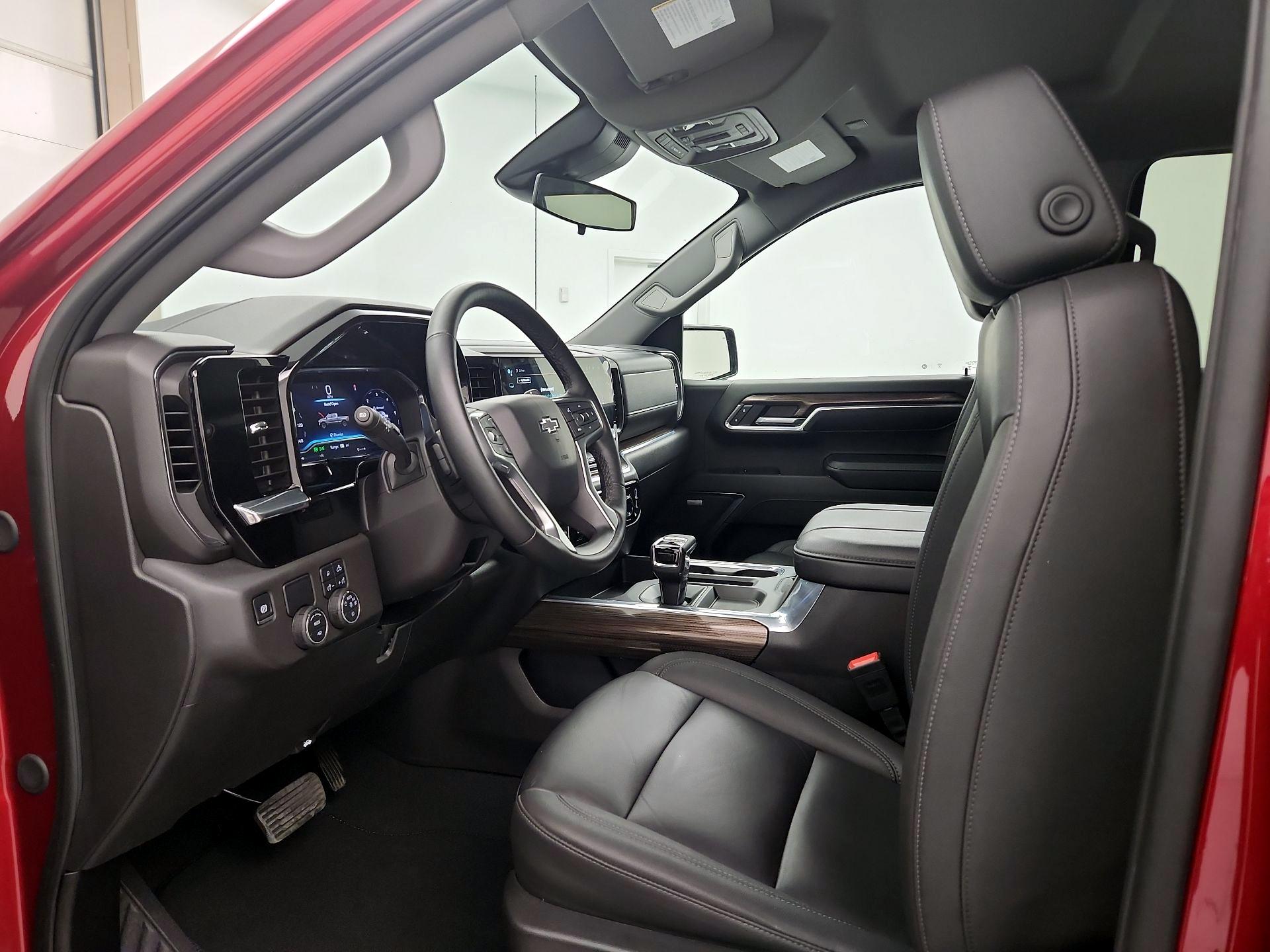 Thumbnail: 2024 Chevrolet Silverado 1500 - 11